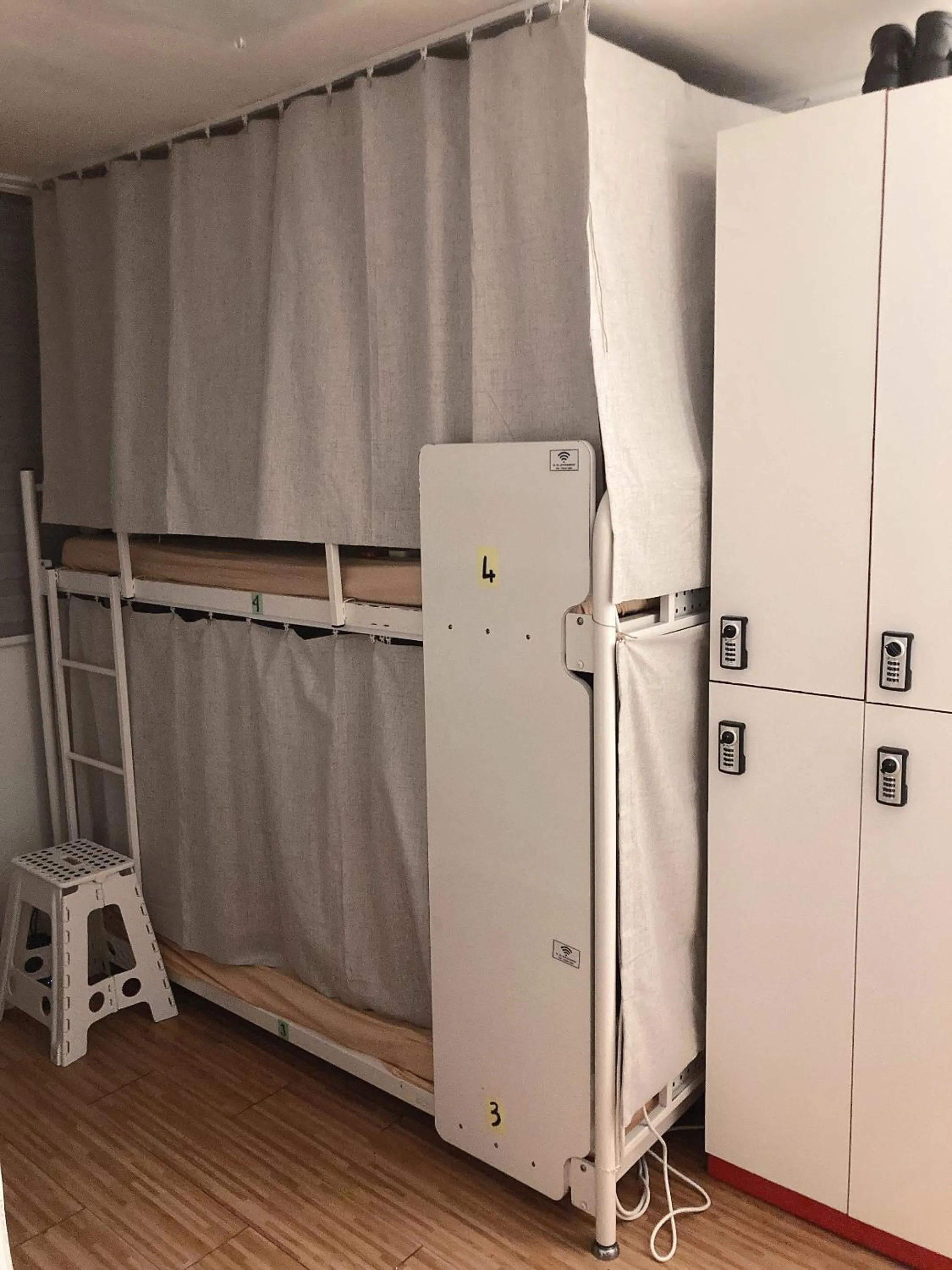 Communal kitchen in Yakorea Hostel Dongdaemun