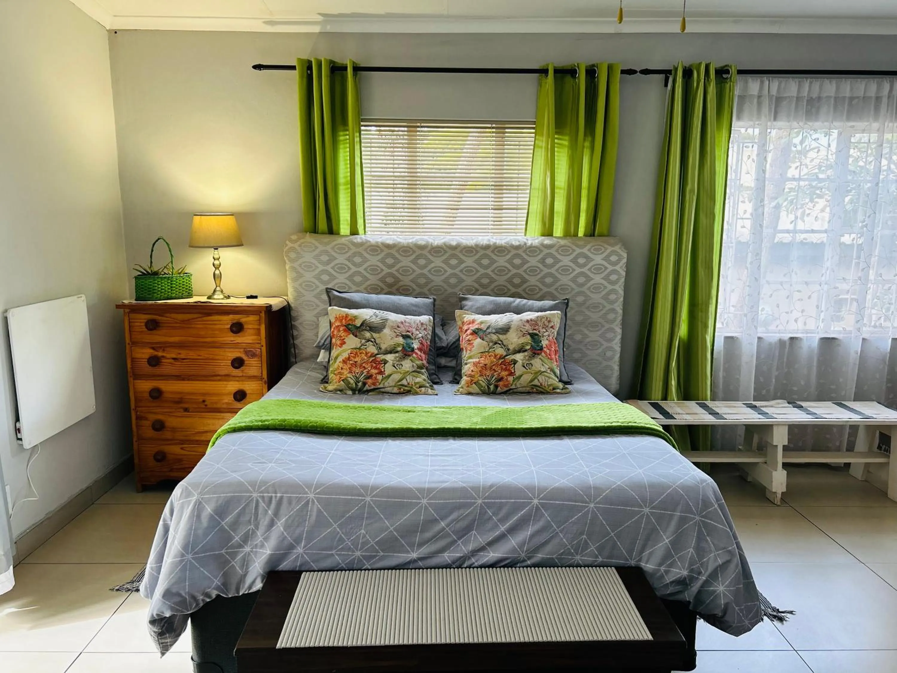 Bed in Sabie Self Catering Apartments