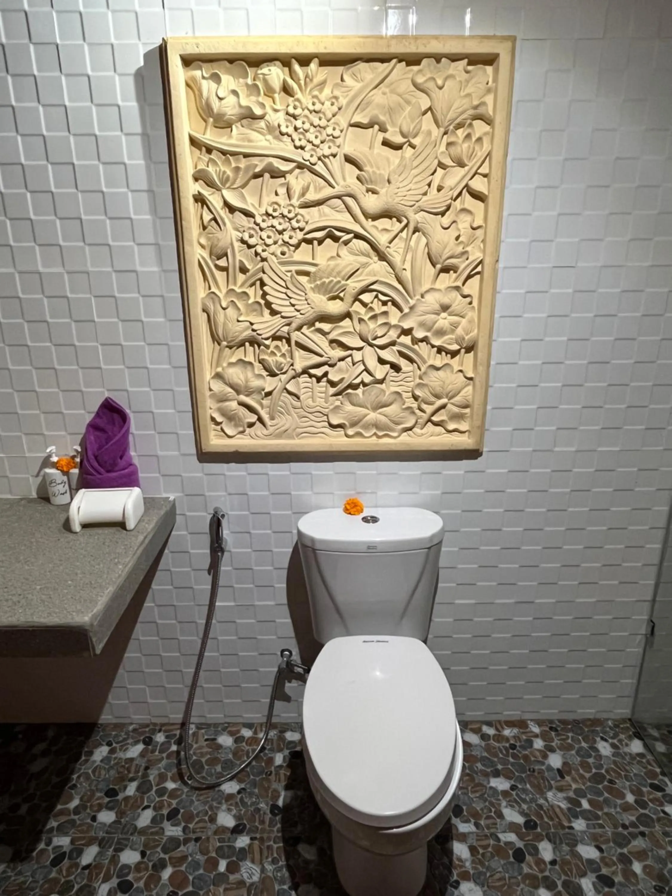 Toilet in Khrisna Hs and Cottages