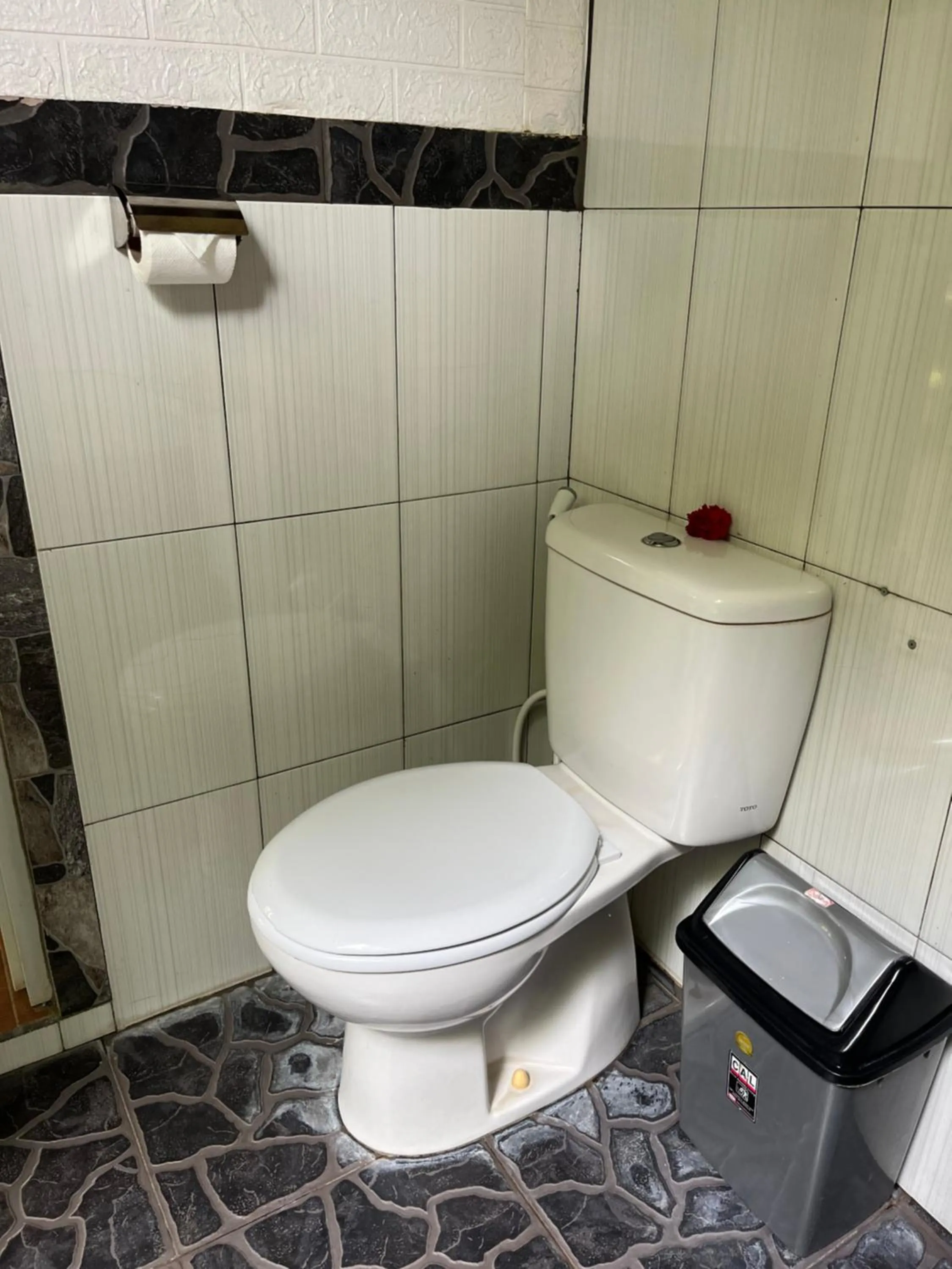 Khrisna Hs and Cottages