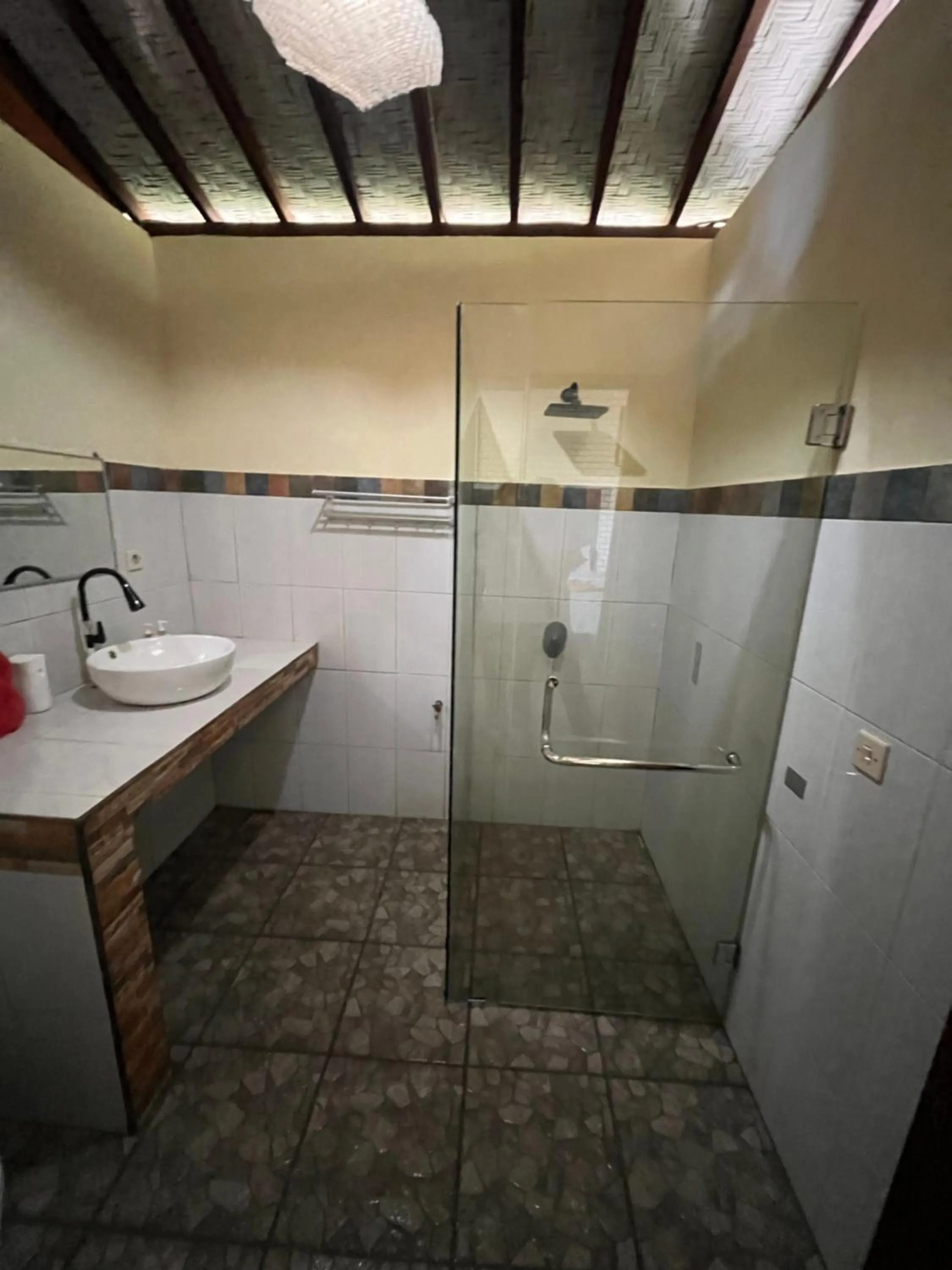 Bathroom in Khrisna Hs and Cottages