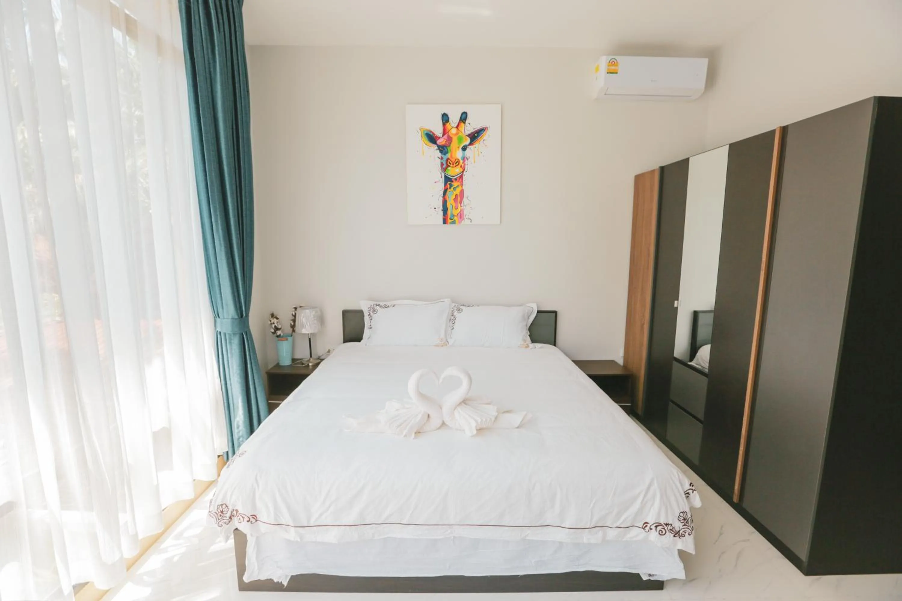 Bed in Aonang nine poolvilla