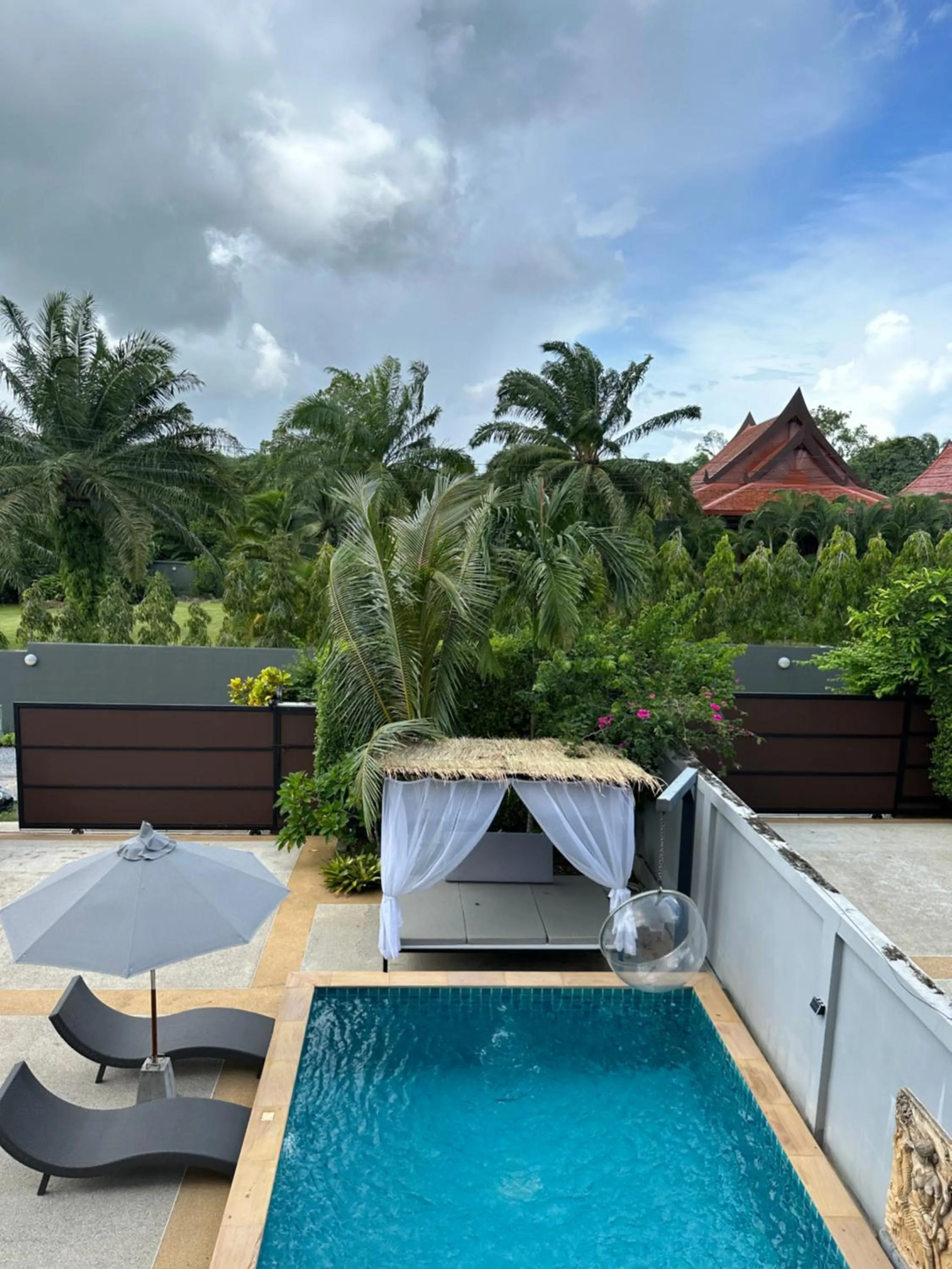 Garden view in Aonang nine poolvilla