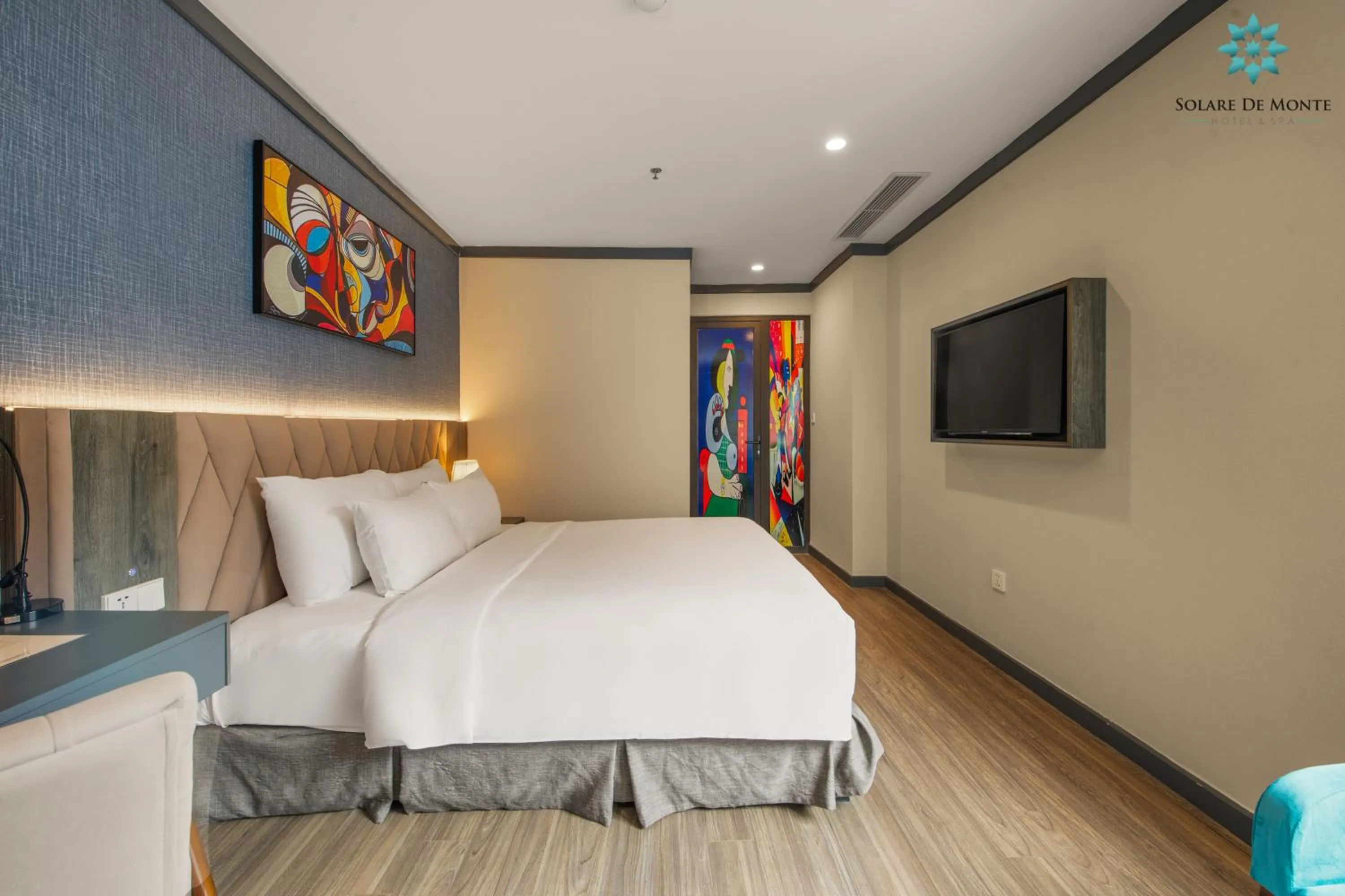 Bed in Solare De Monte Hotel & Spa