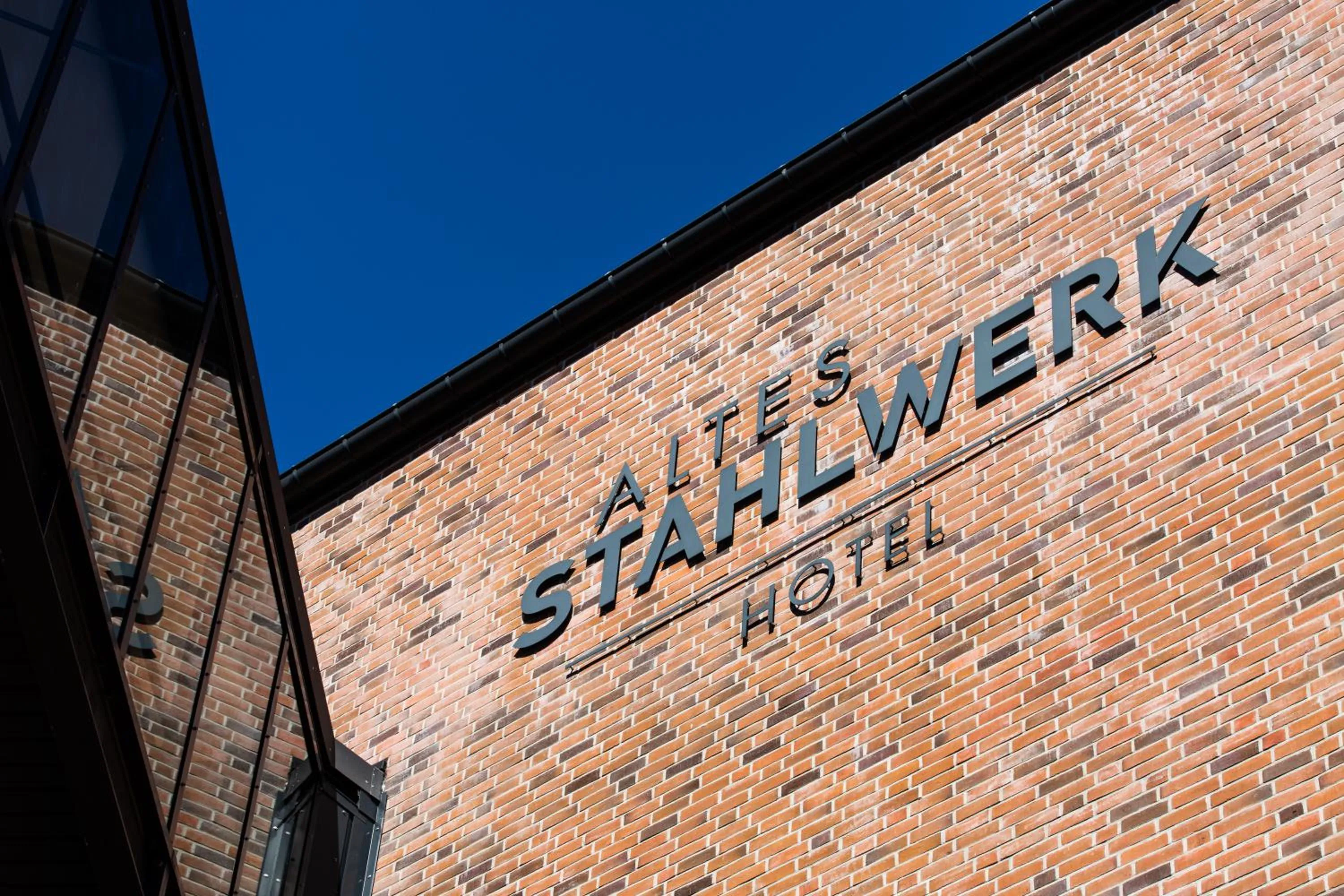 Property building in Altes Stahlwerk Business & Lifestyle Hotel