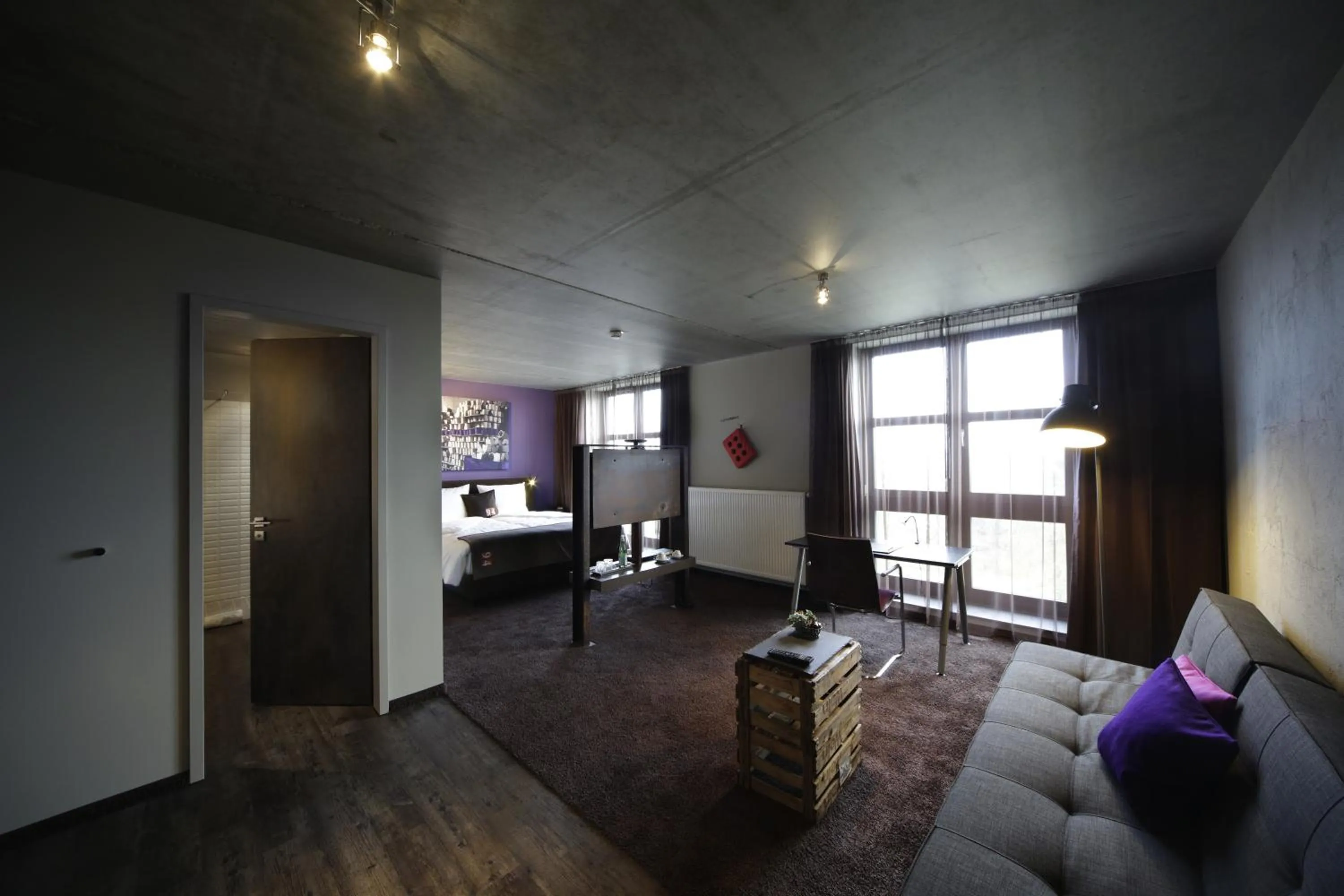 Day in Altes Stahlwerk Business & Lifestyle Hotel