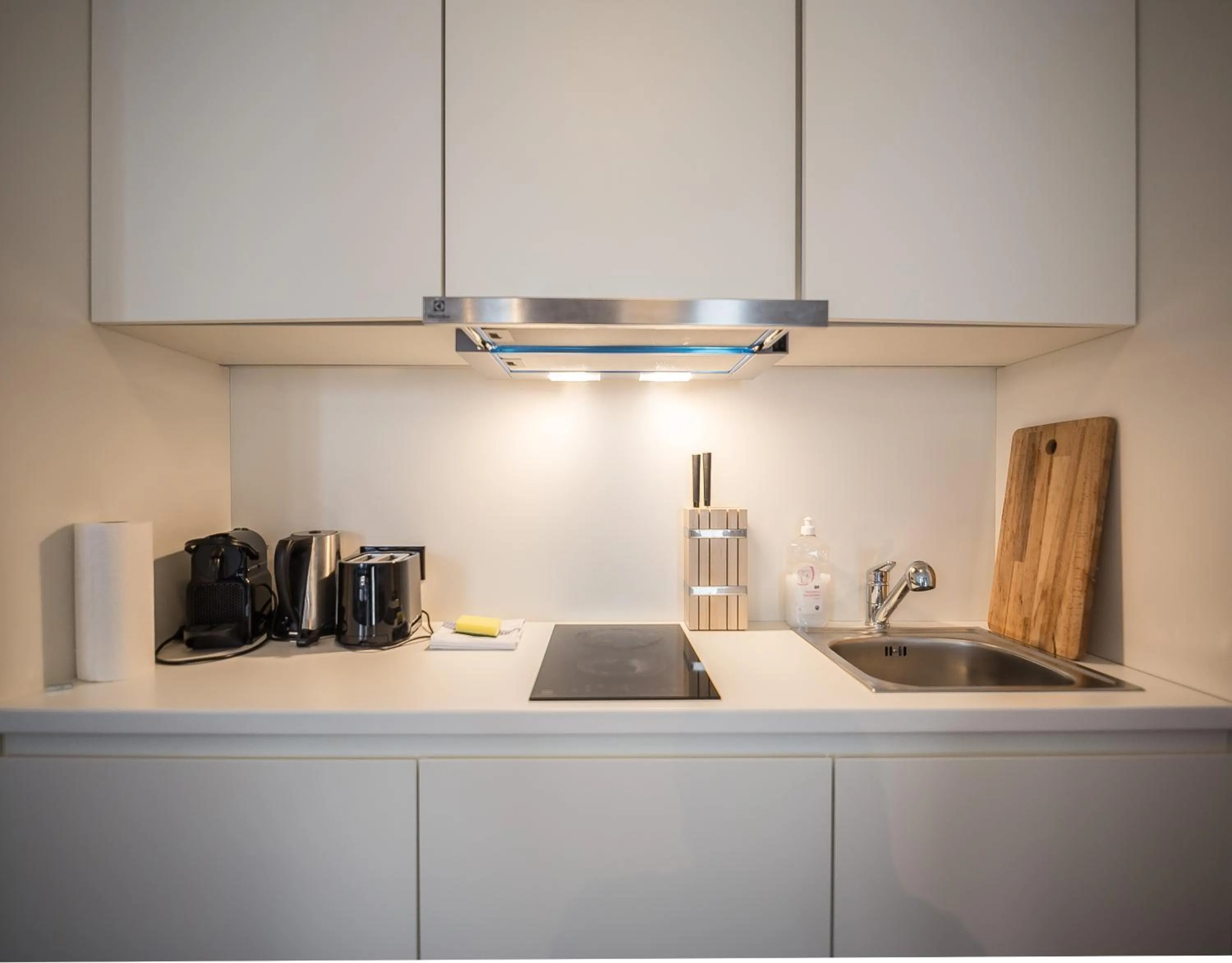 Coffee/tea facilities in Nena Apartments Metropolpark Berlin - Mitte -Adult Only