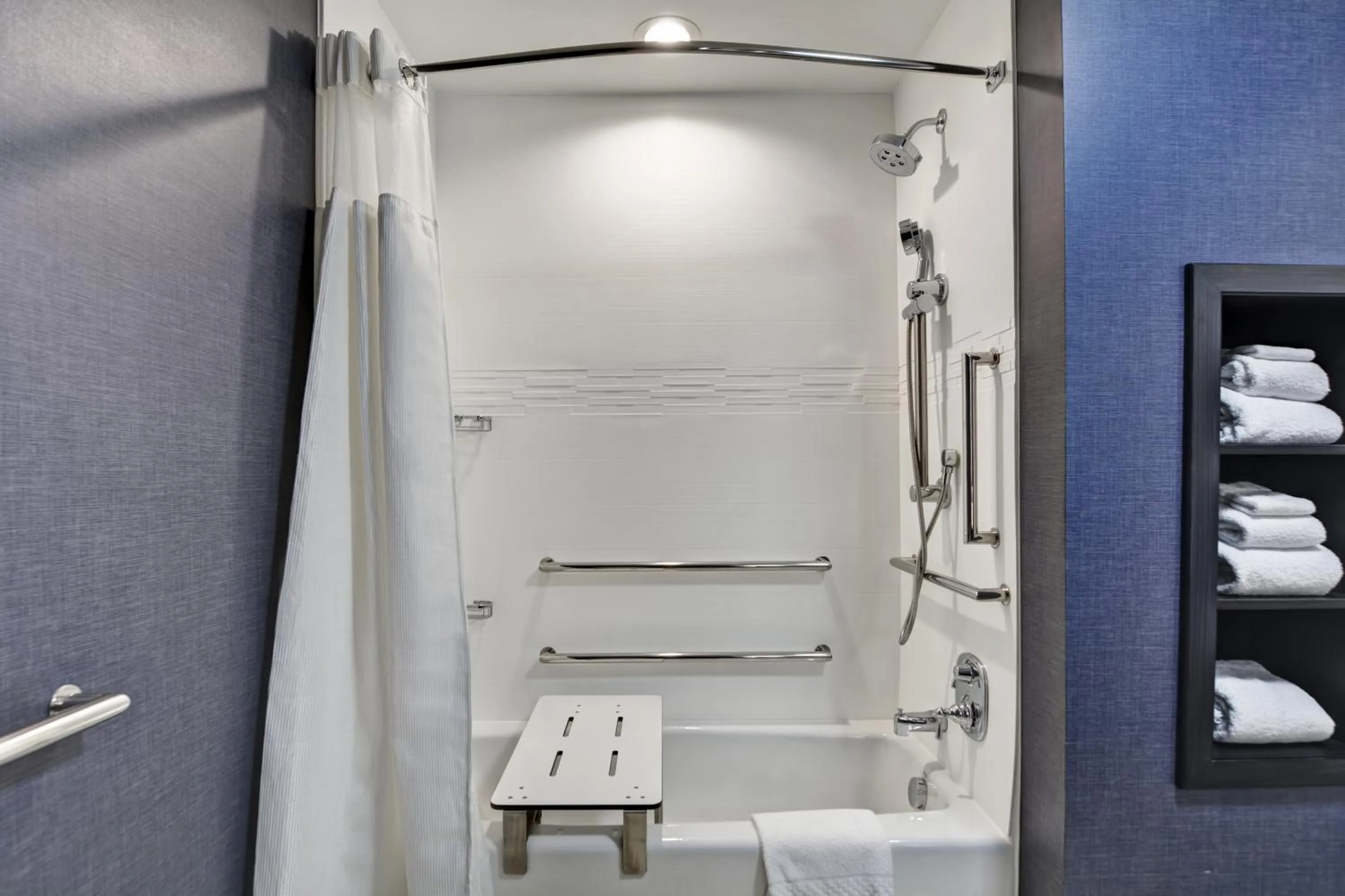 Bathroom in Residence Inn by Marriott Cleveland Airport/Middleburg Heights