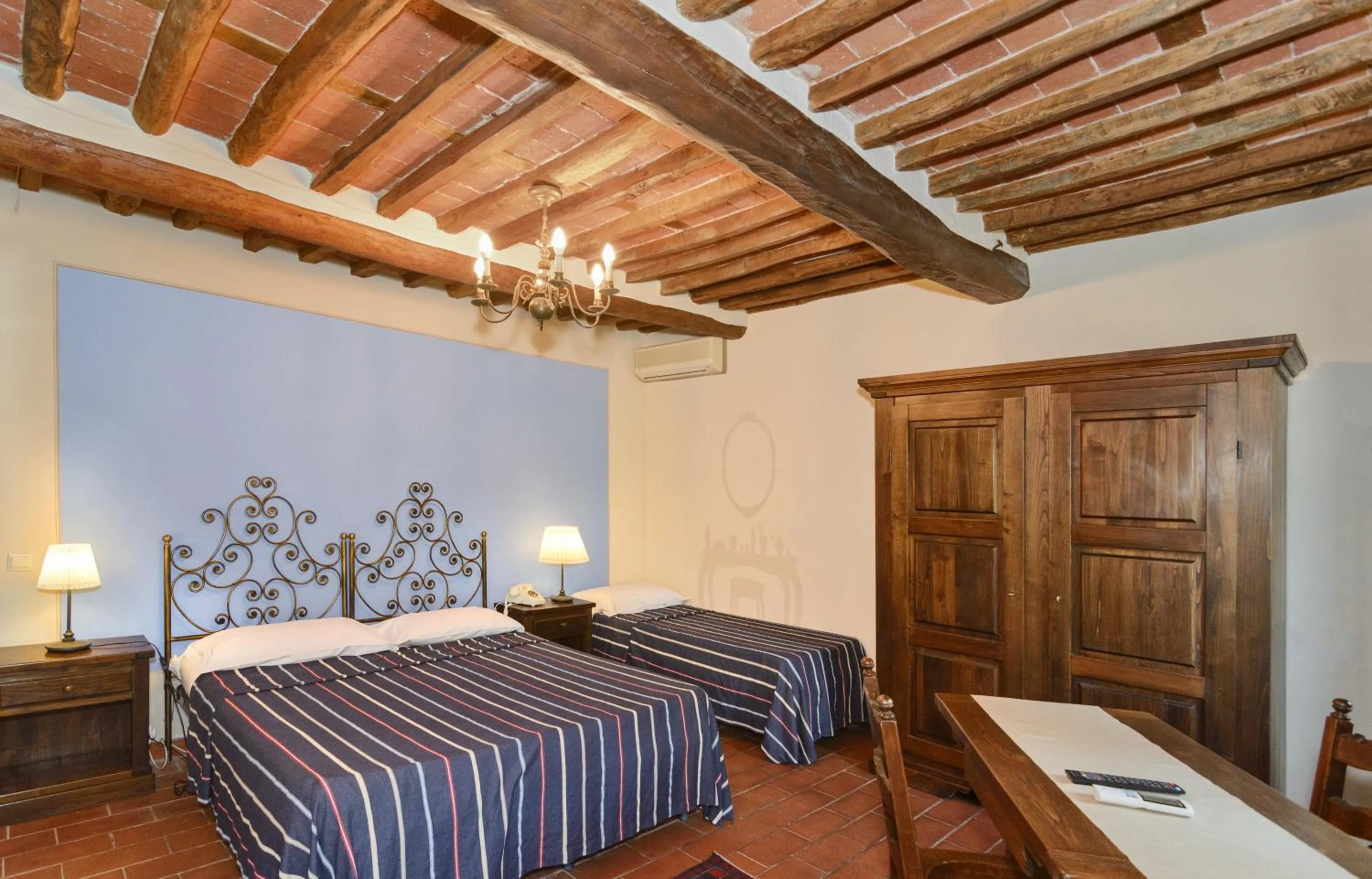 Bedroom, Bed in Hotel Villa Rinascimento