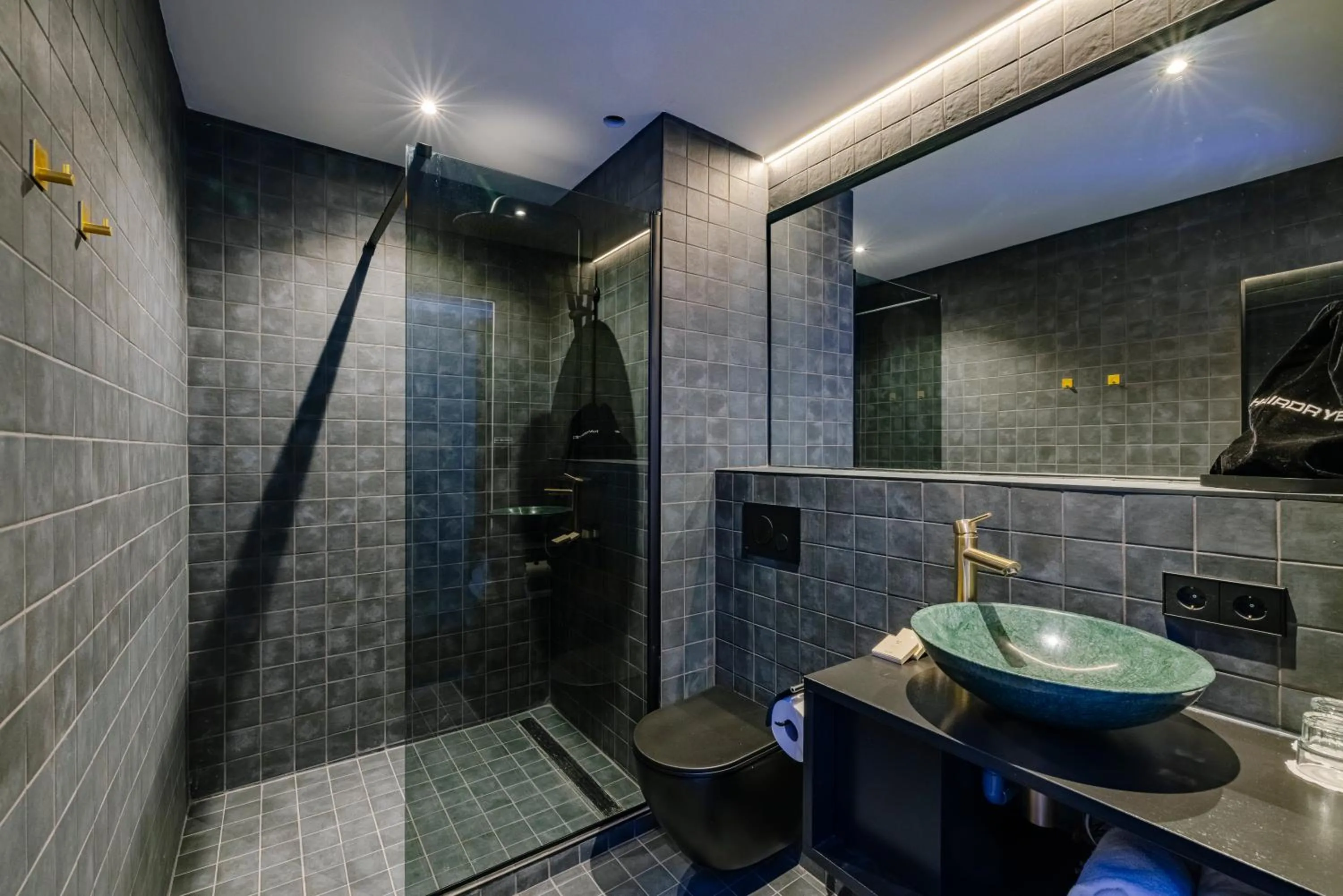 Bathroom in SUPPER Hotel