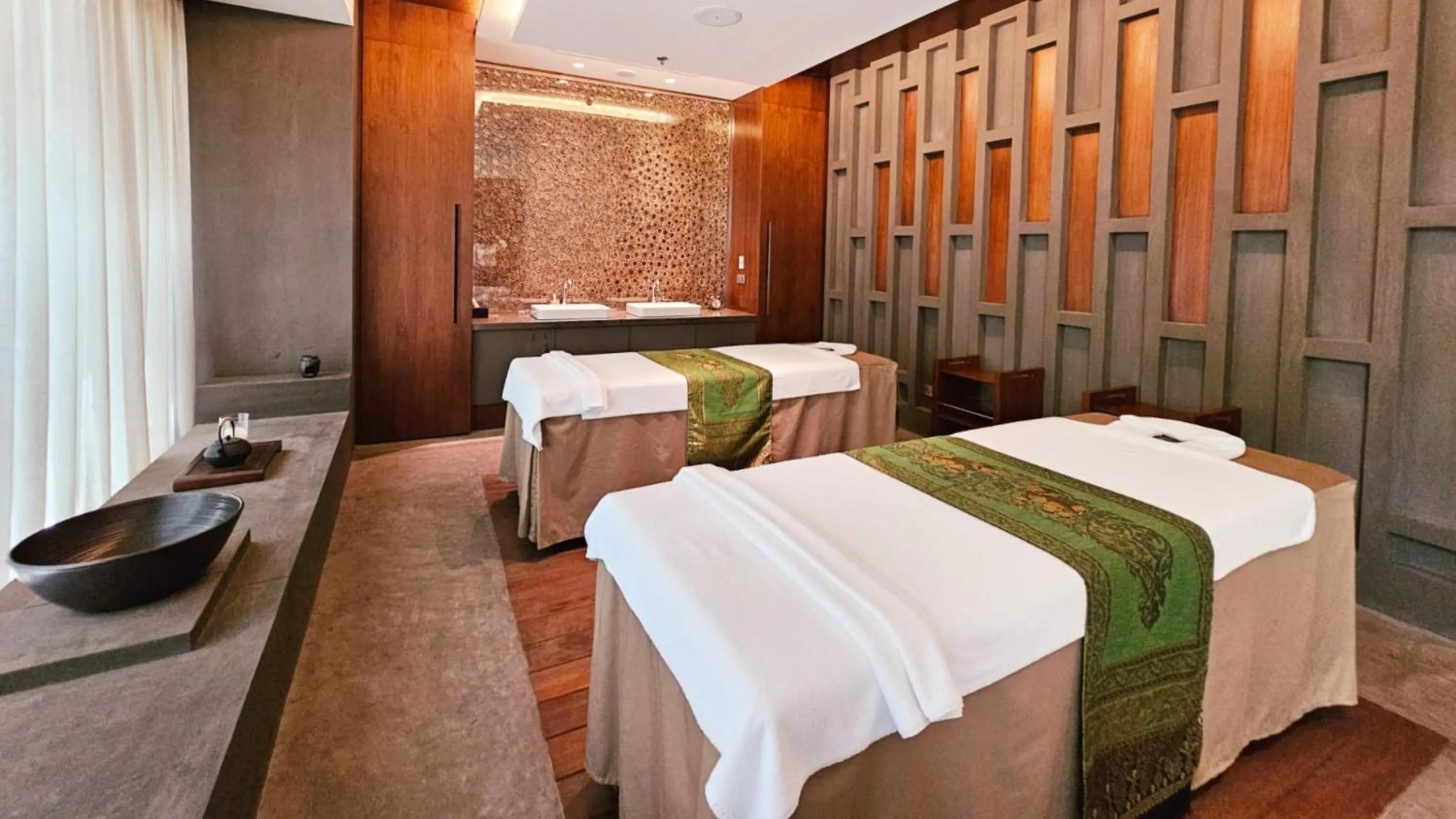 Spa and wellness centre/facilities, Bed in InterContinental Dhaka by IHG