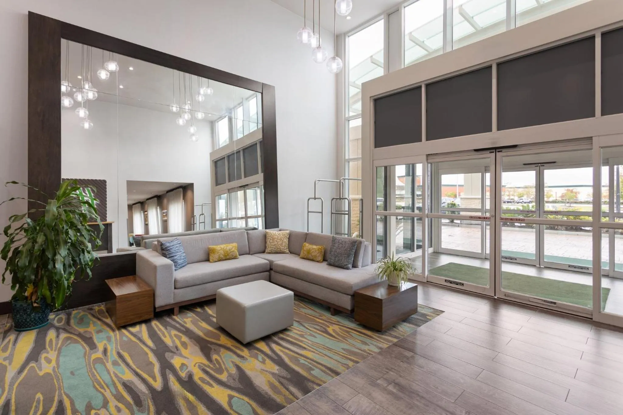 Property building in Holiday Inn & Suites - Savannah Airport - Pooler by IHG