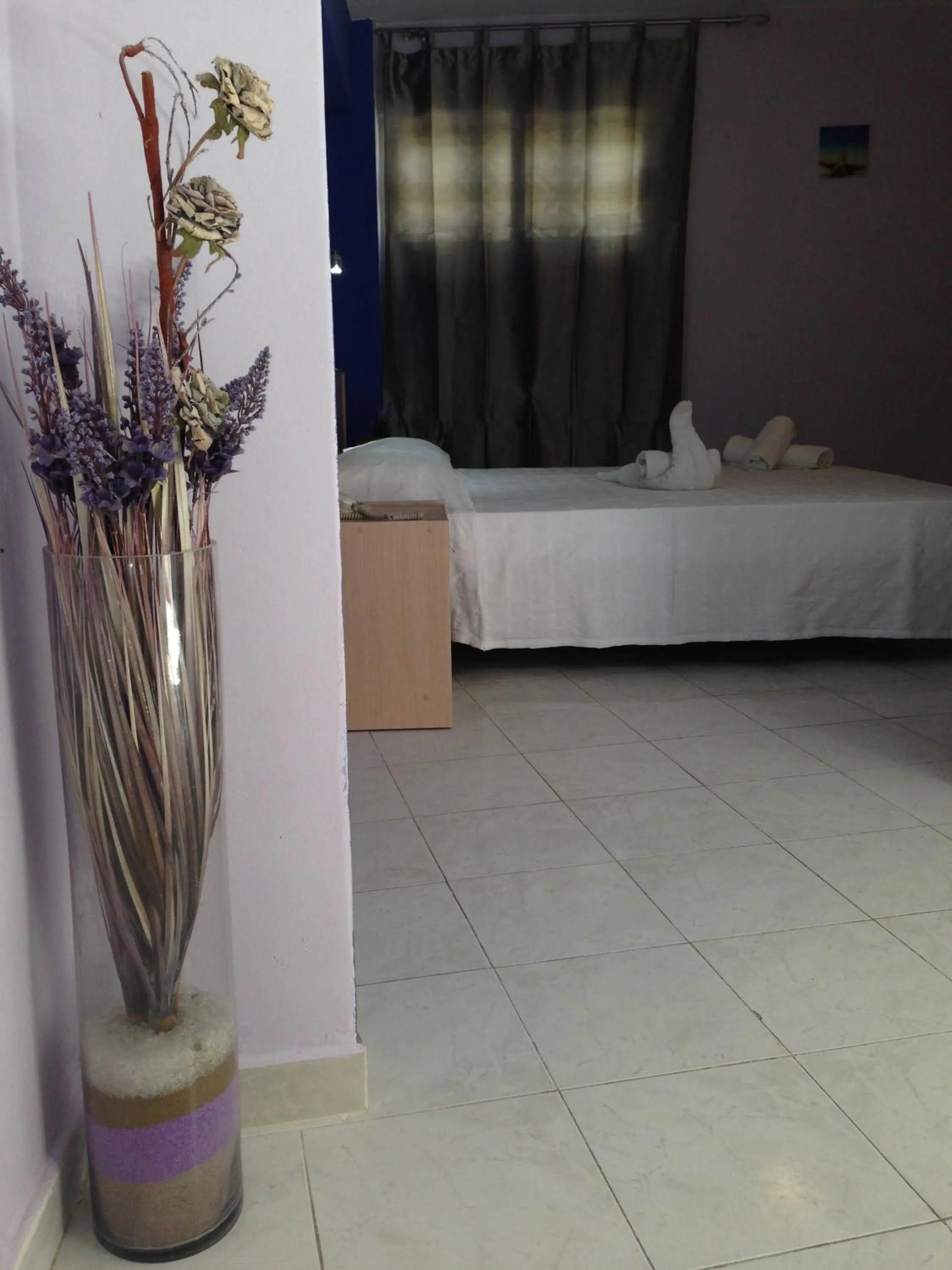 Decorative detail, Bed in Zefyros Hotel