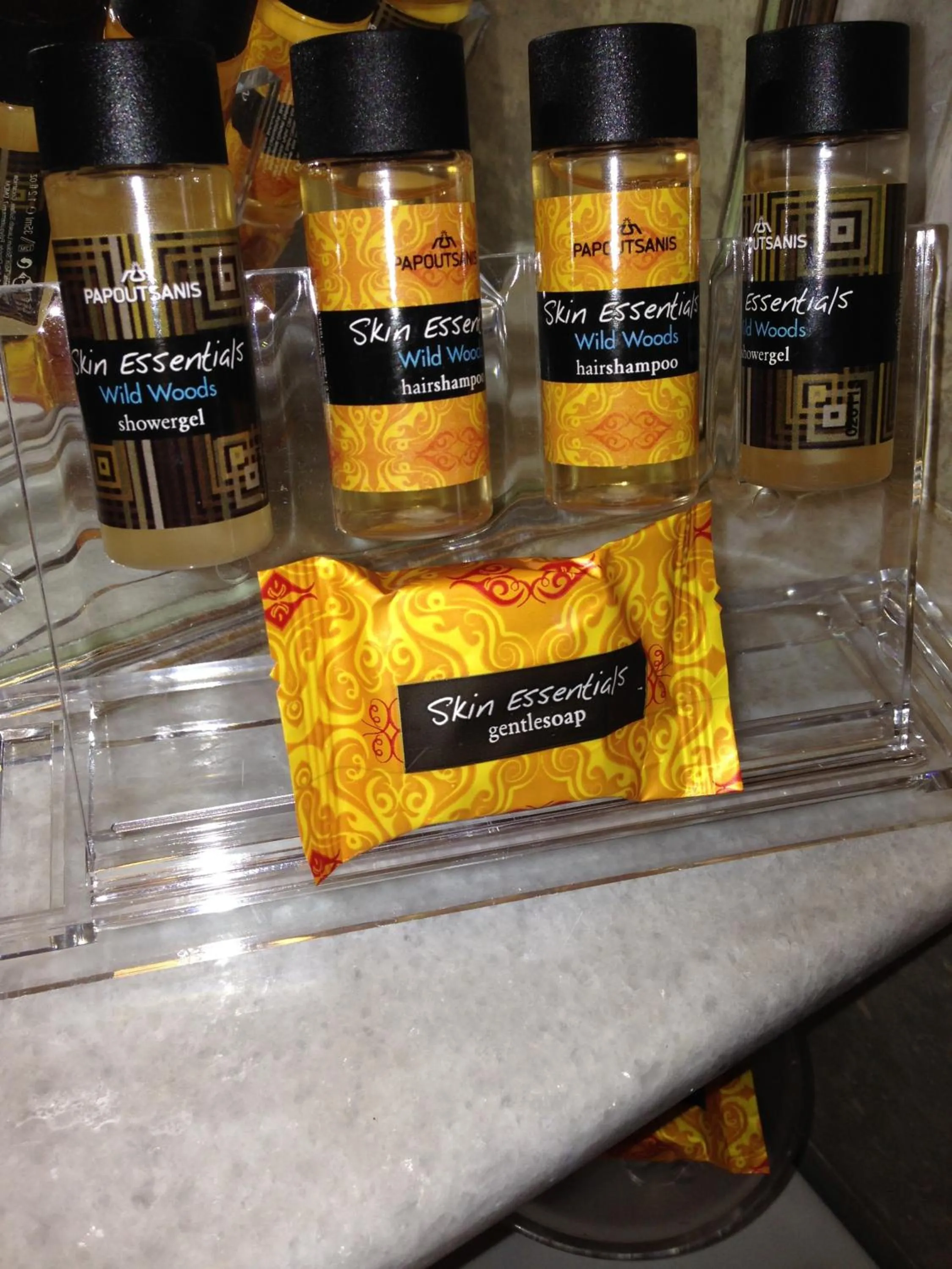 Bathroom in Zefyros Hotel