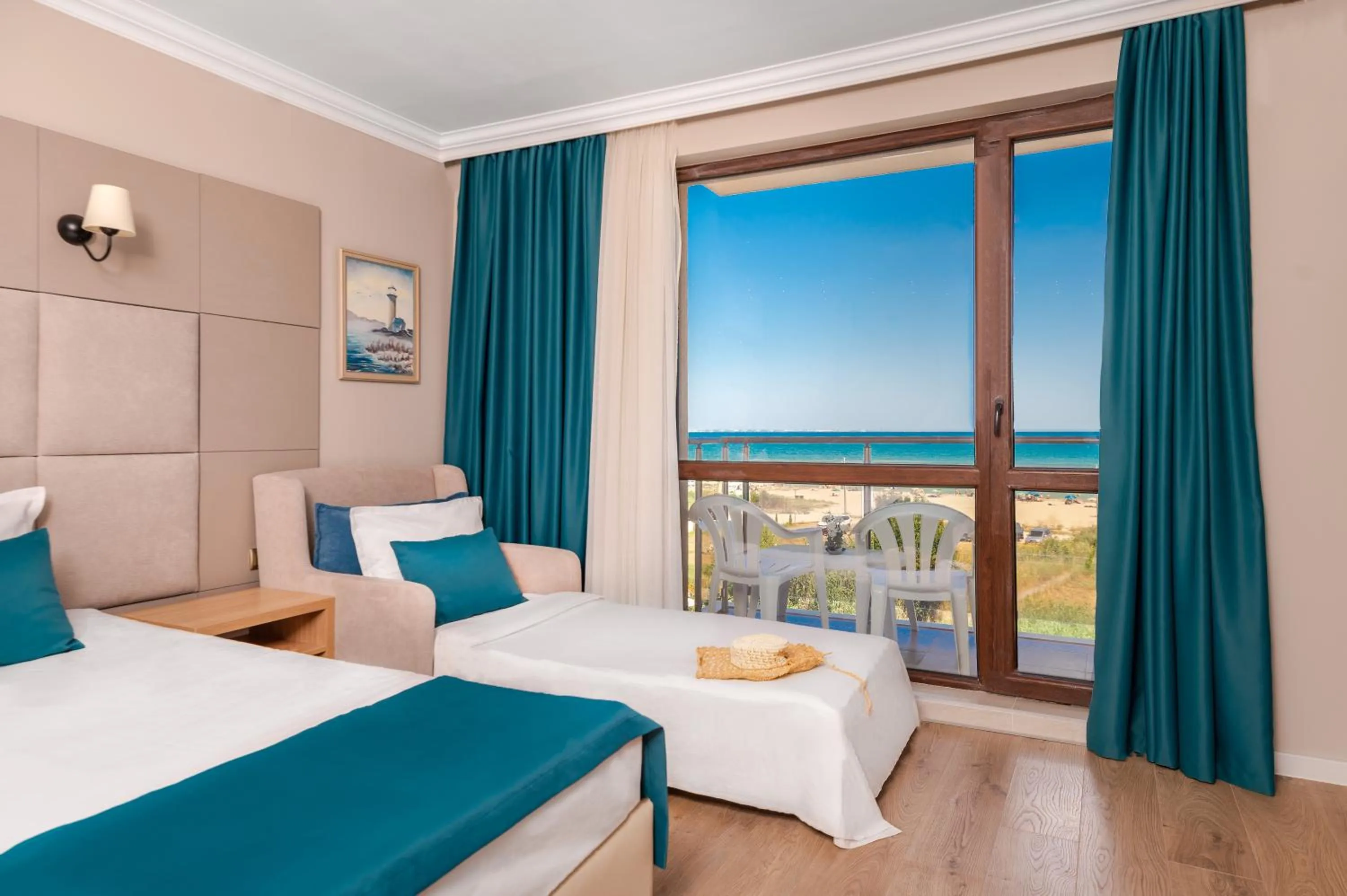 Bed in Veramar Hotel - All Inclusive & Free Beach