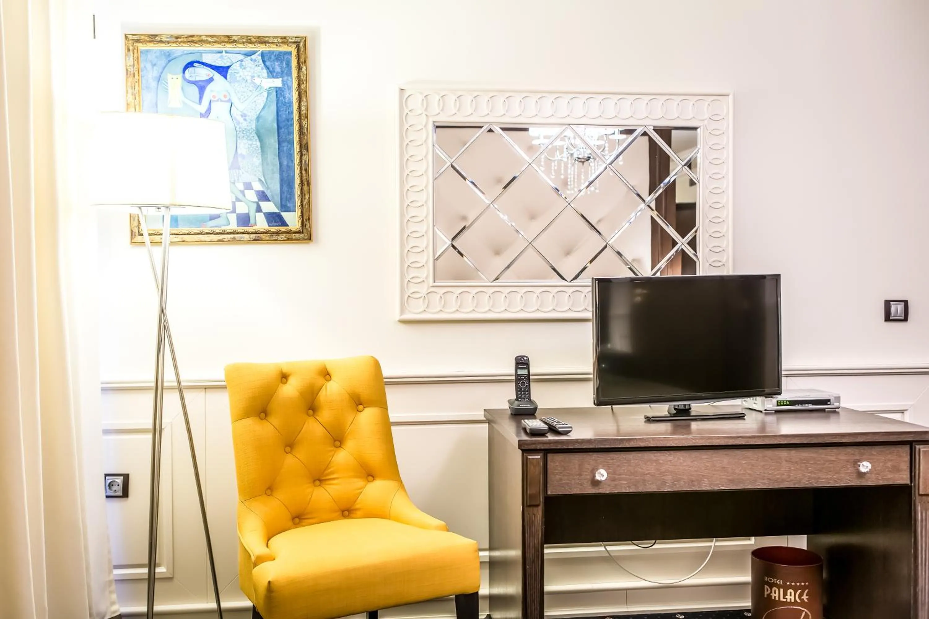 Seating area in Hotel Palace Marina Dinevi