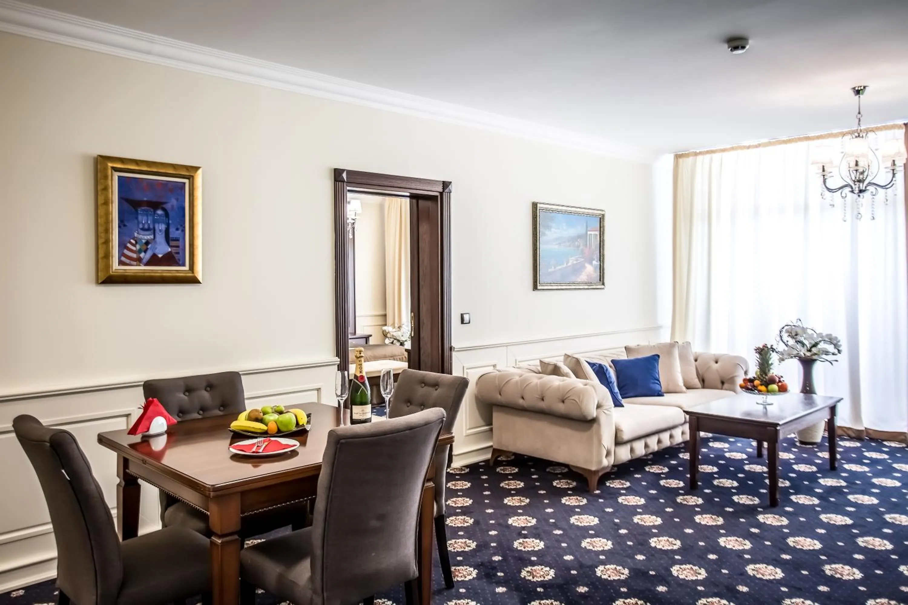 Day in Hotel Palace Marina Dinevi