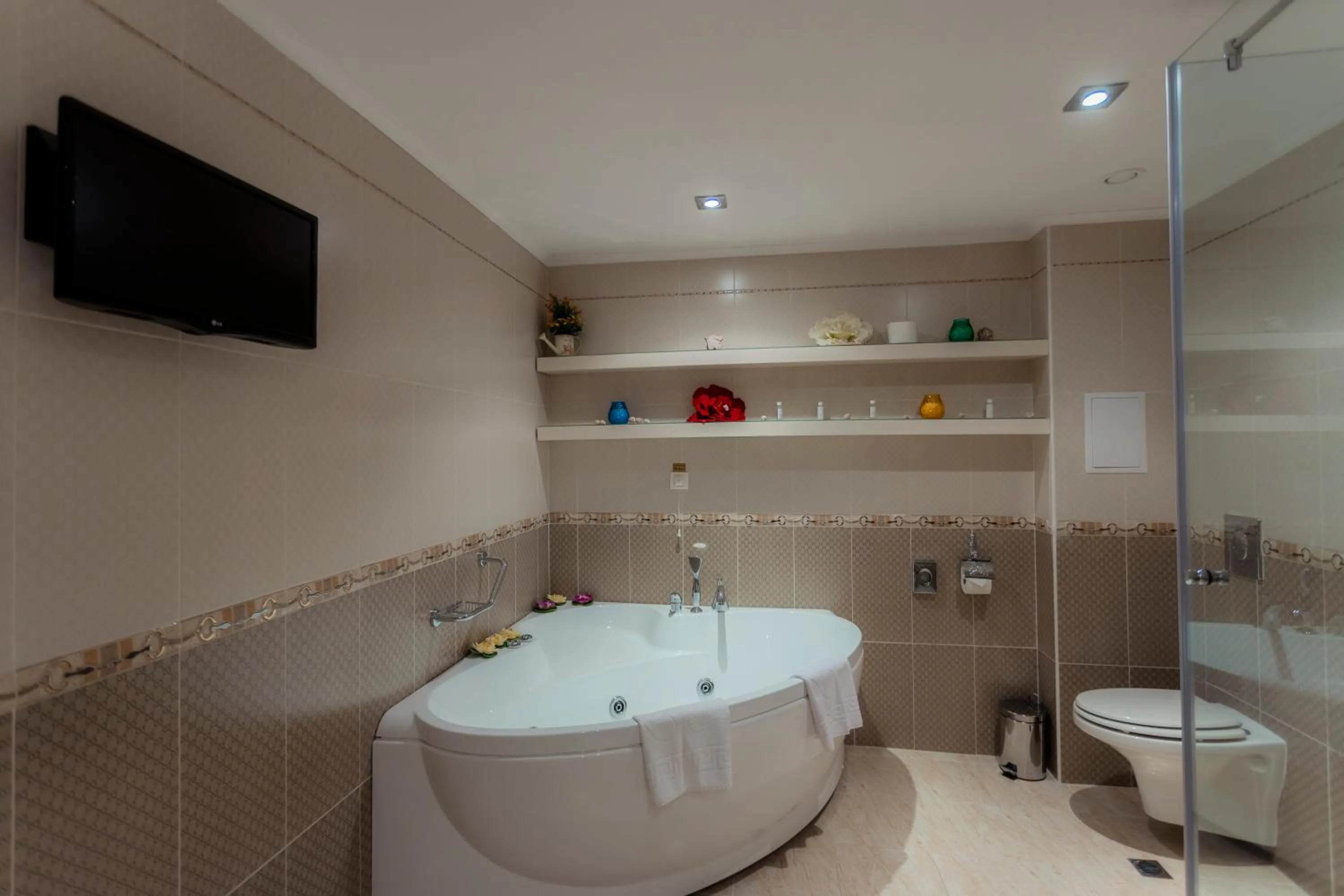 Bathroom in Hotel Palace Marina Dinevi