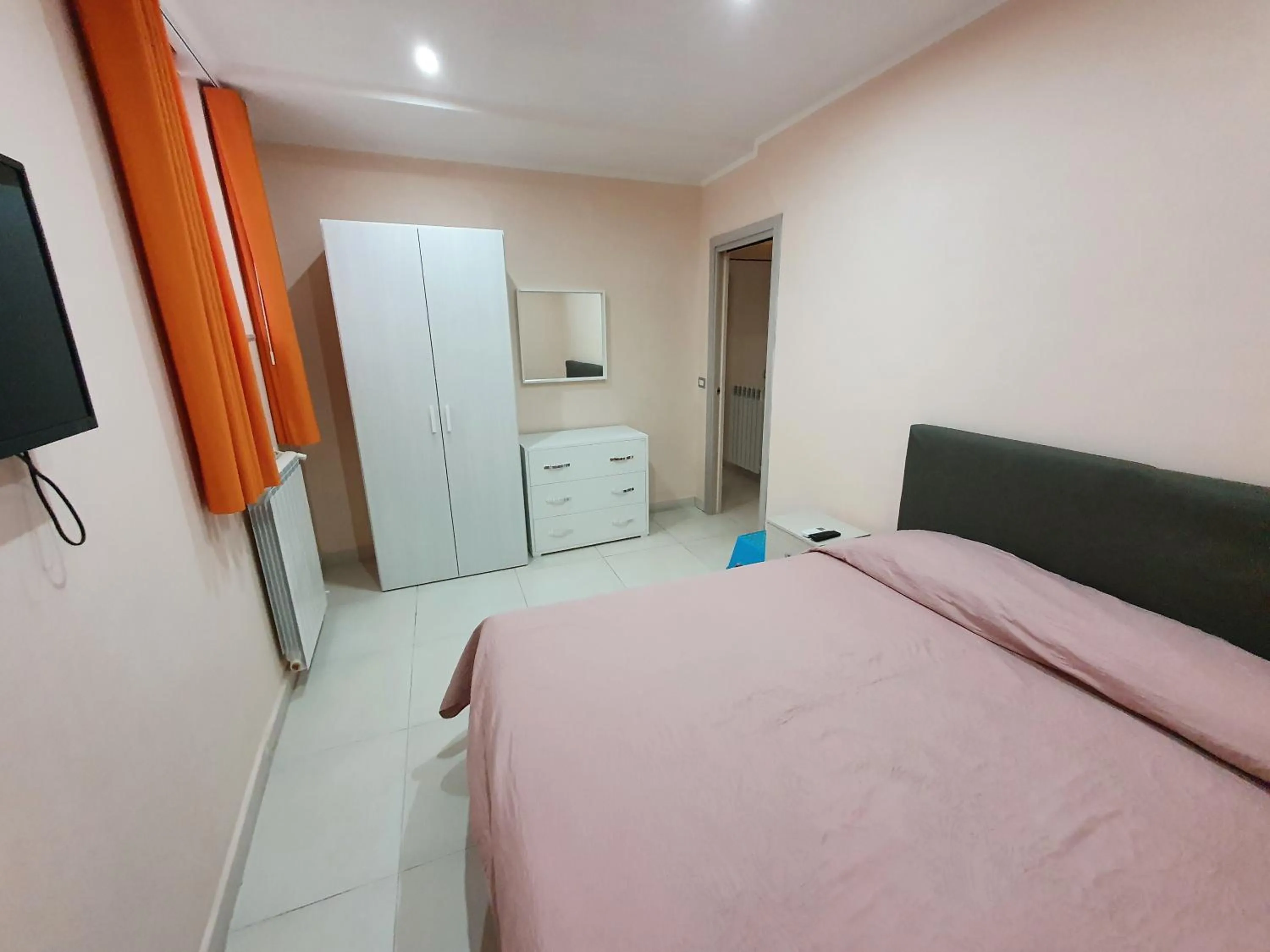 Bedroom, Bed in La Casina Rossa