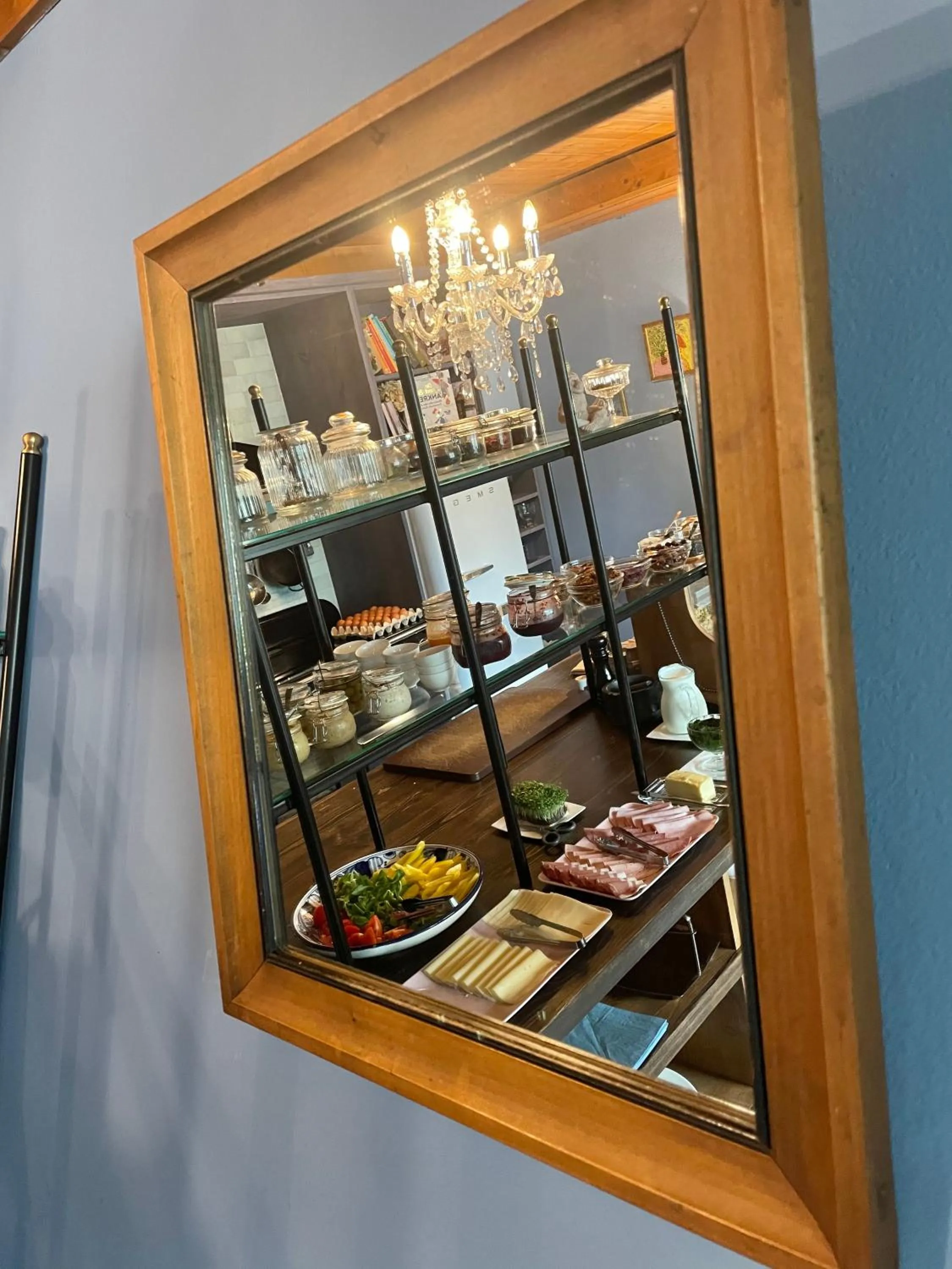 Food and drinks in VILLA OXA - Boutique Design Hotel