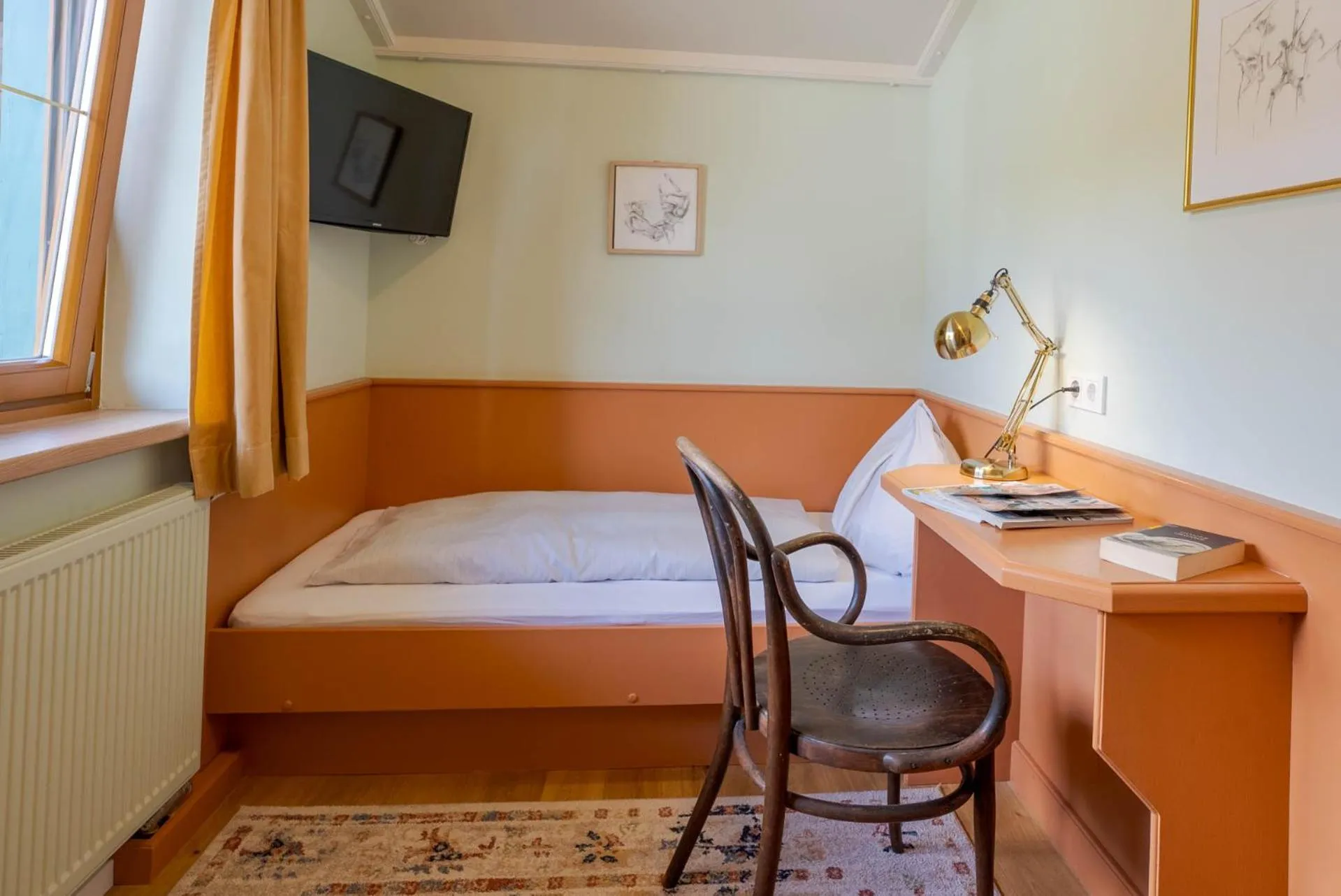 Bed in VILLA OXA - Boutique Design Hotel