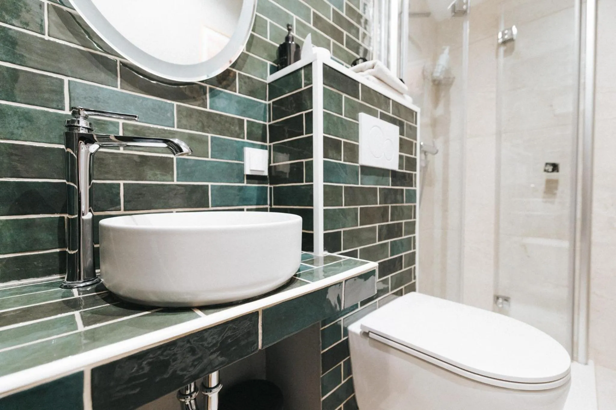 Shower in VILLA OXA - Boutique Design Hotel