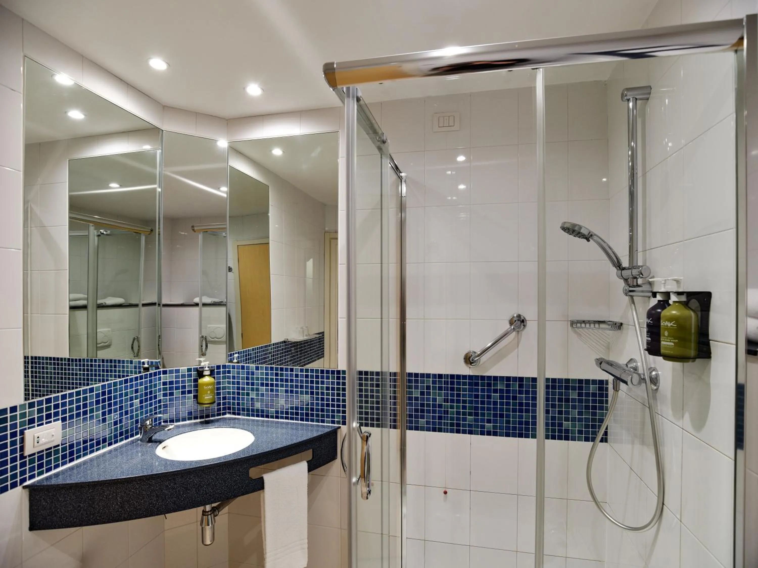 Bathroom in Holiday Inn Express Milan-Malpensa Airport by IHG