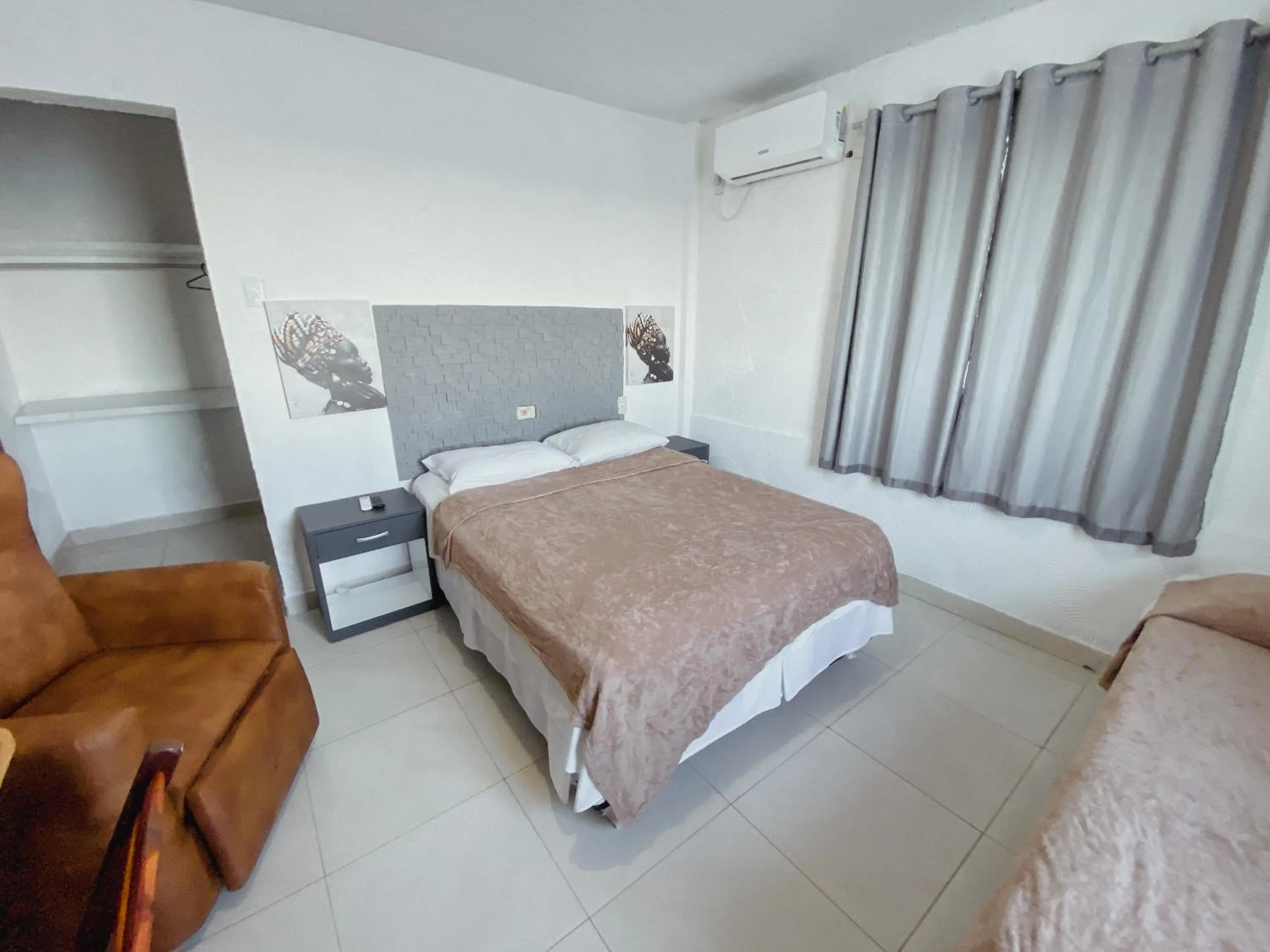 Bed in Hotel 5 Sóis