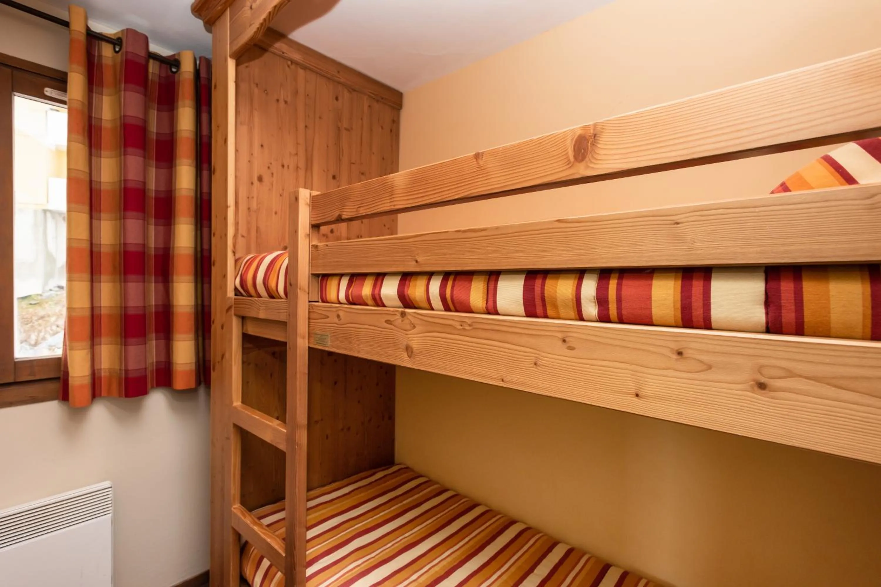 Bedroom, Bed in Résidence Le Chamois d'Or