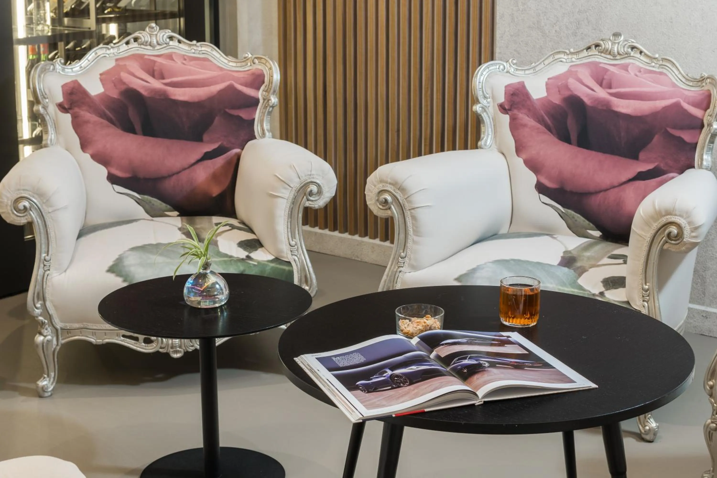 Lobby or reception in Hotel Tomi