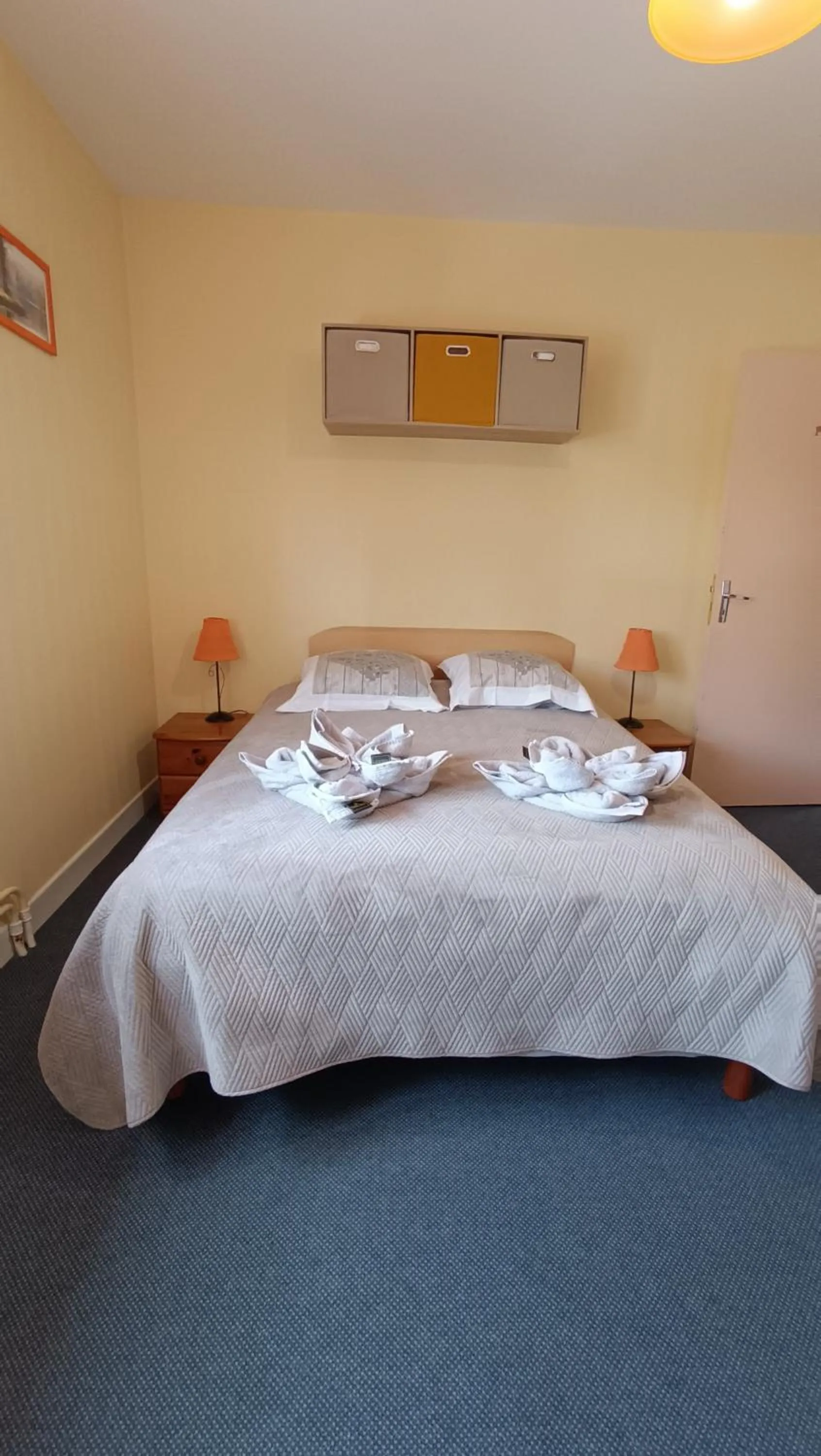 Bedroom, Bed in Hôtel Le Pommeil