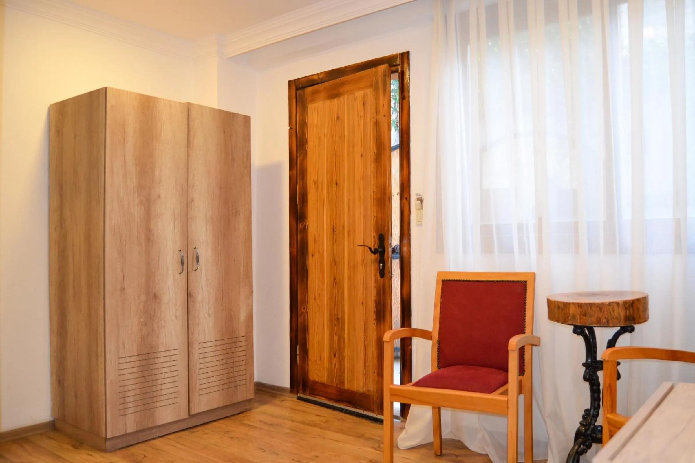 Facade/entrance in Akkan Hotel