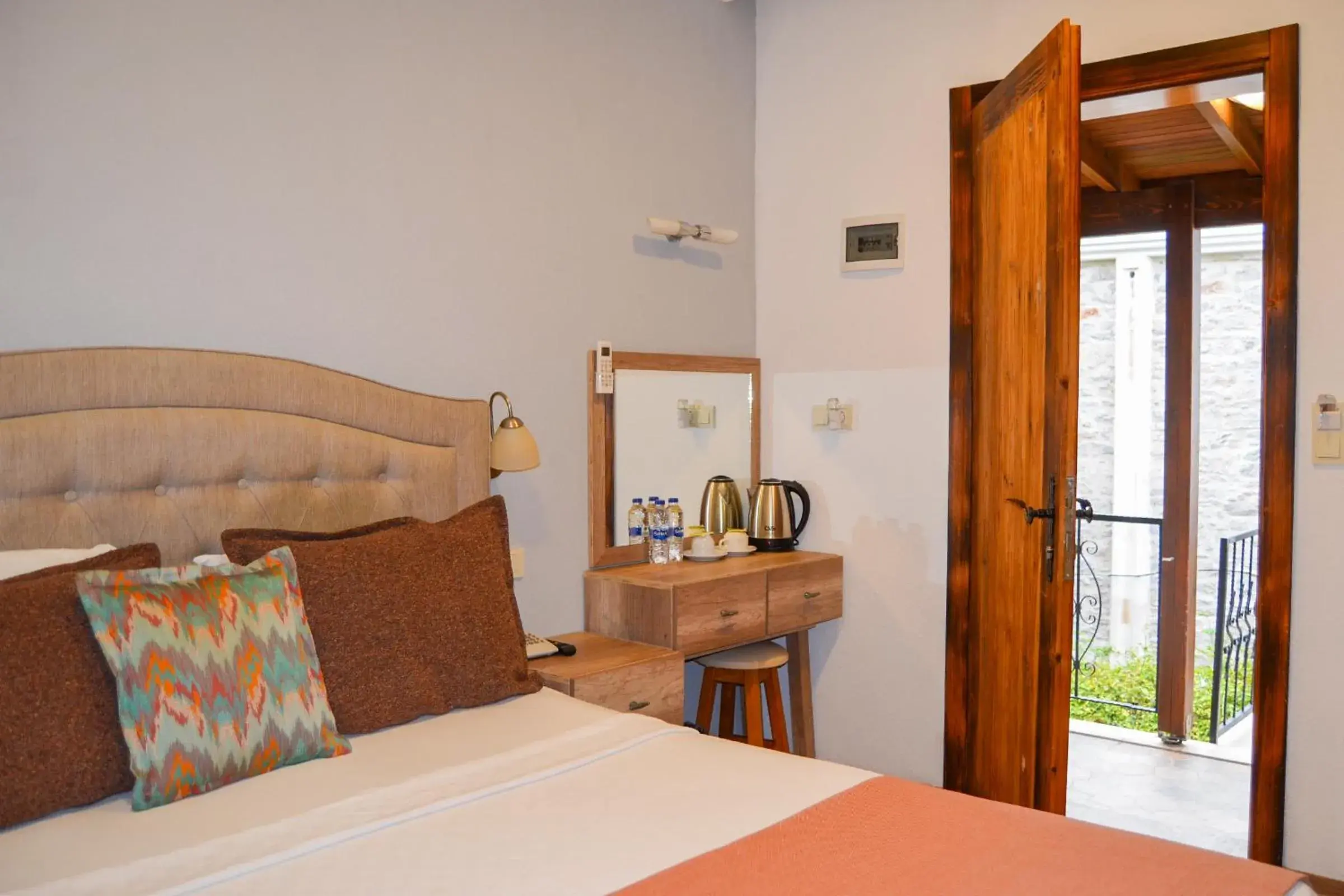 Standard Double Room in Akkan Hotel Standard Double Room in Akkan Hotel