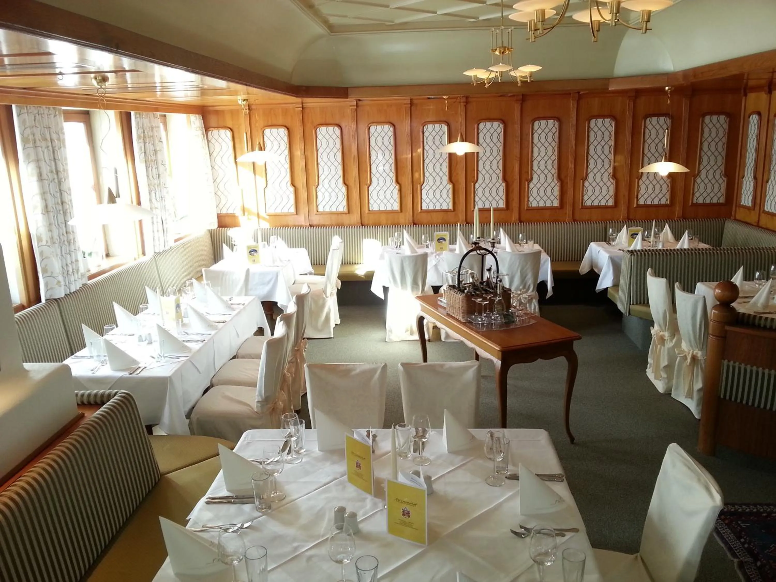 Restaurant/places to eat in Liezenerhof