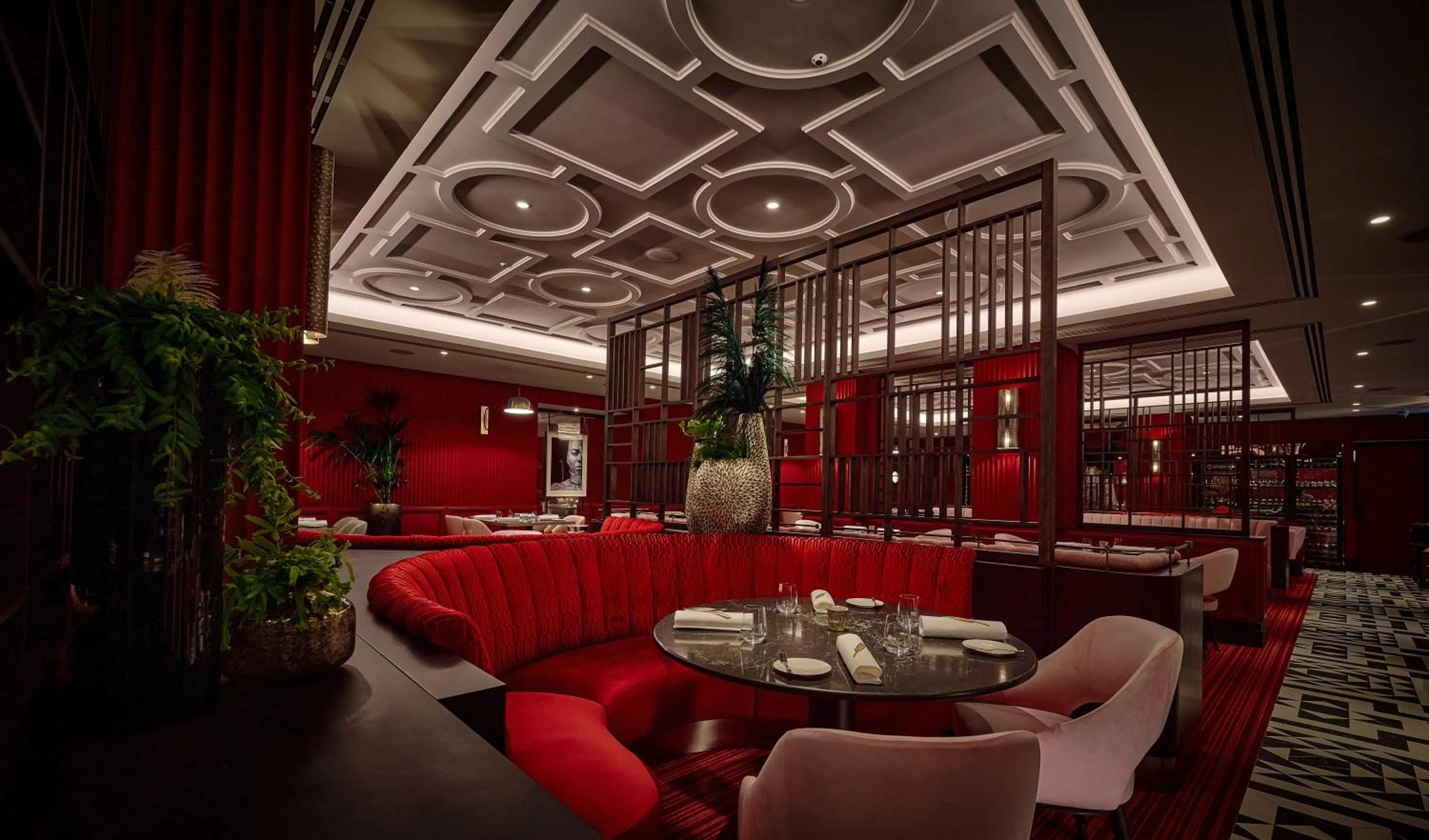 Restaurant/places to eat in Conrad London St James