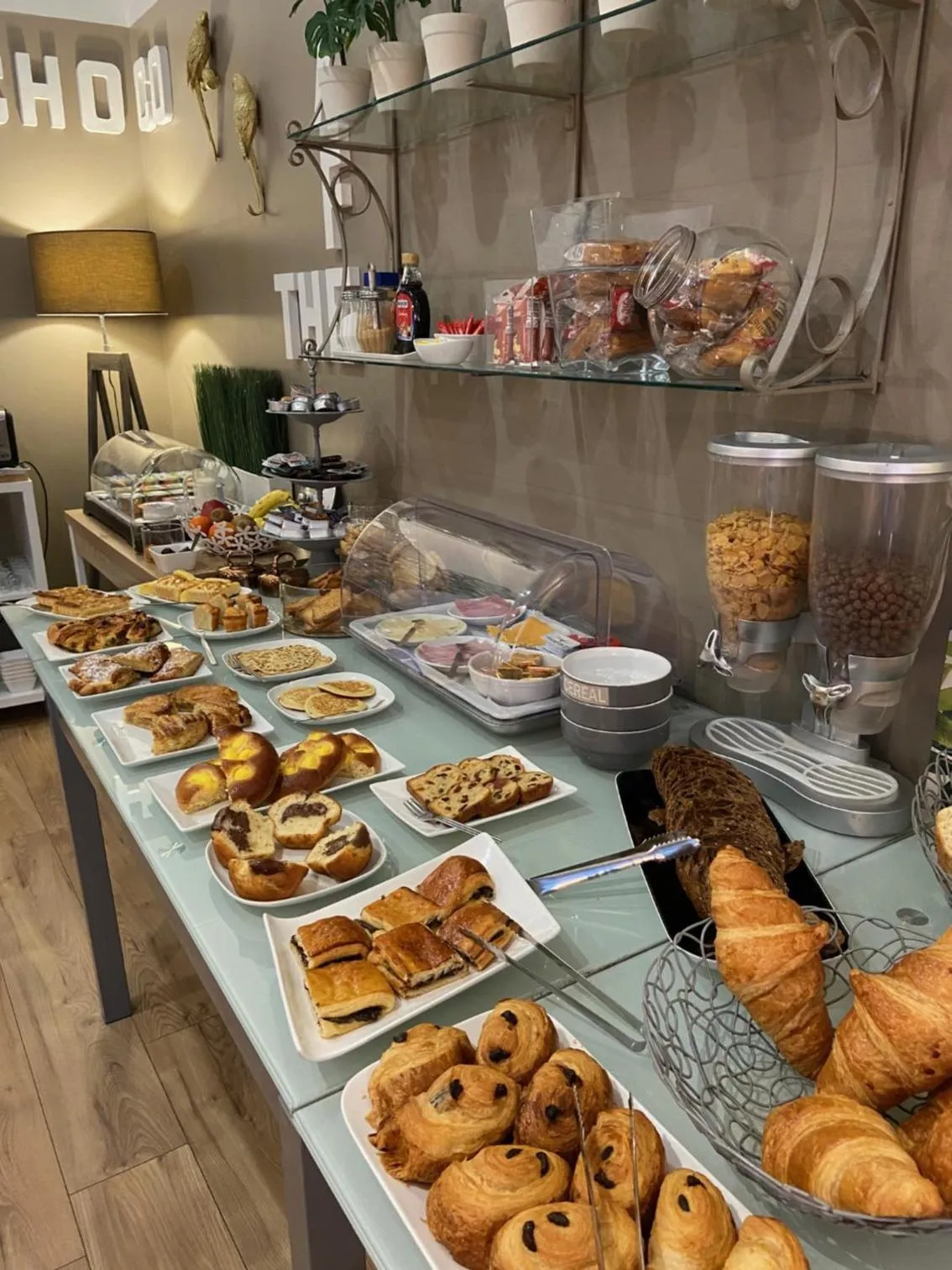 Breakfast in Cesar Hotel