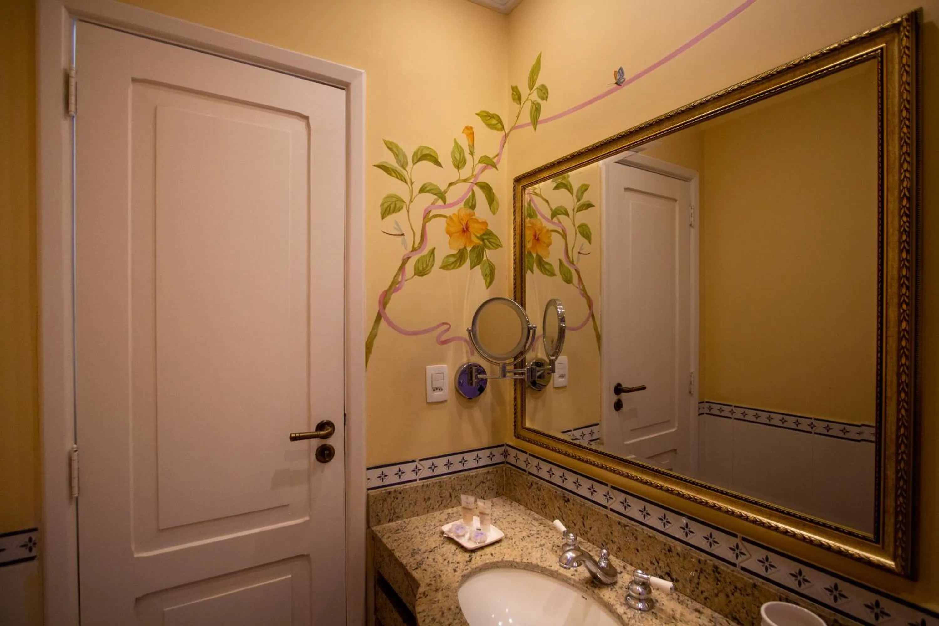 Hotel Solar do Império