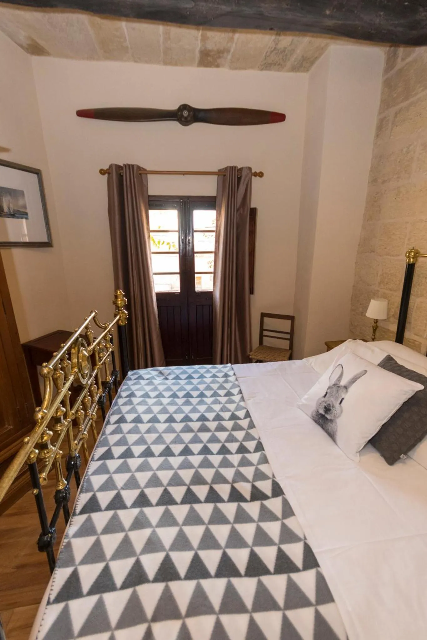 Bedroom, Bed in The Burrow Guest House