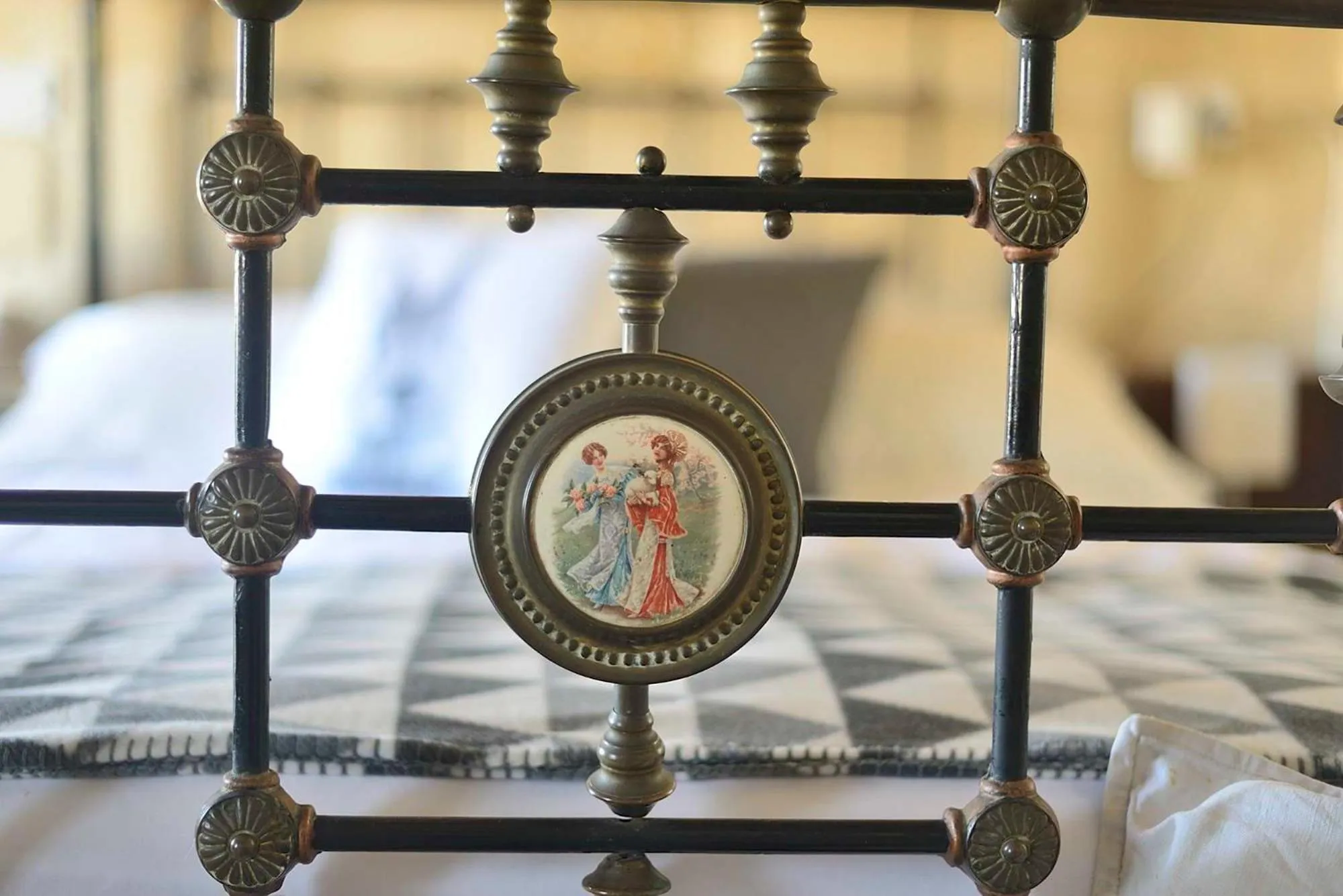 Bedroom, Bed in The Burrow Guest House
