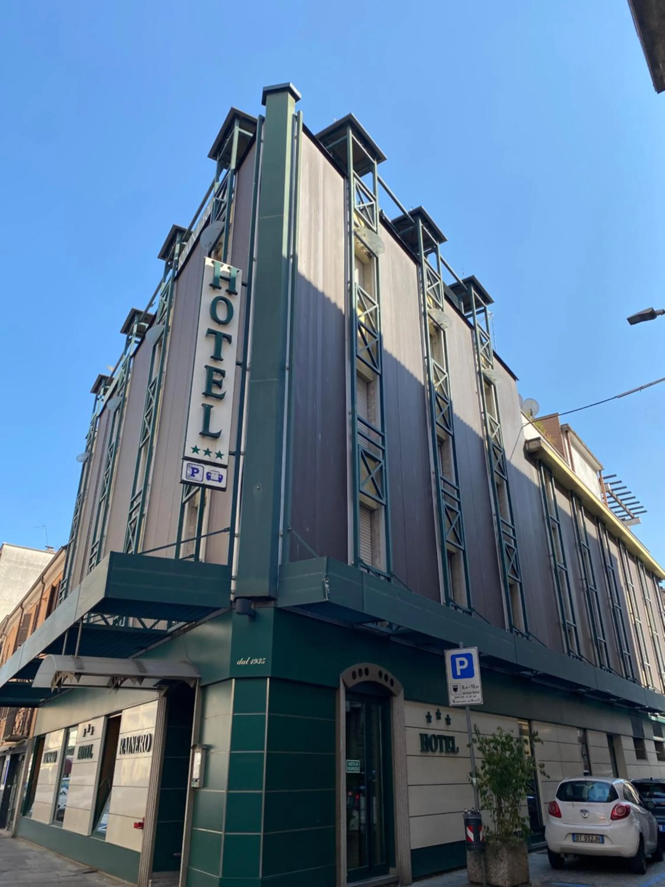 Property building in Hotel Rainero