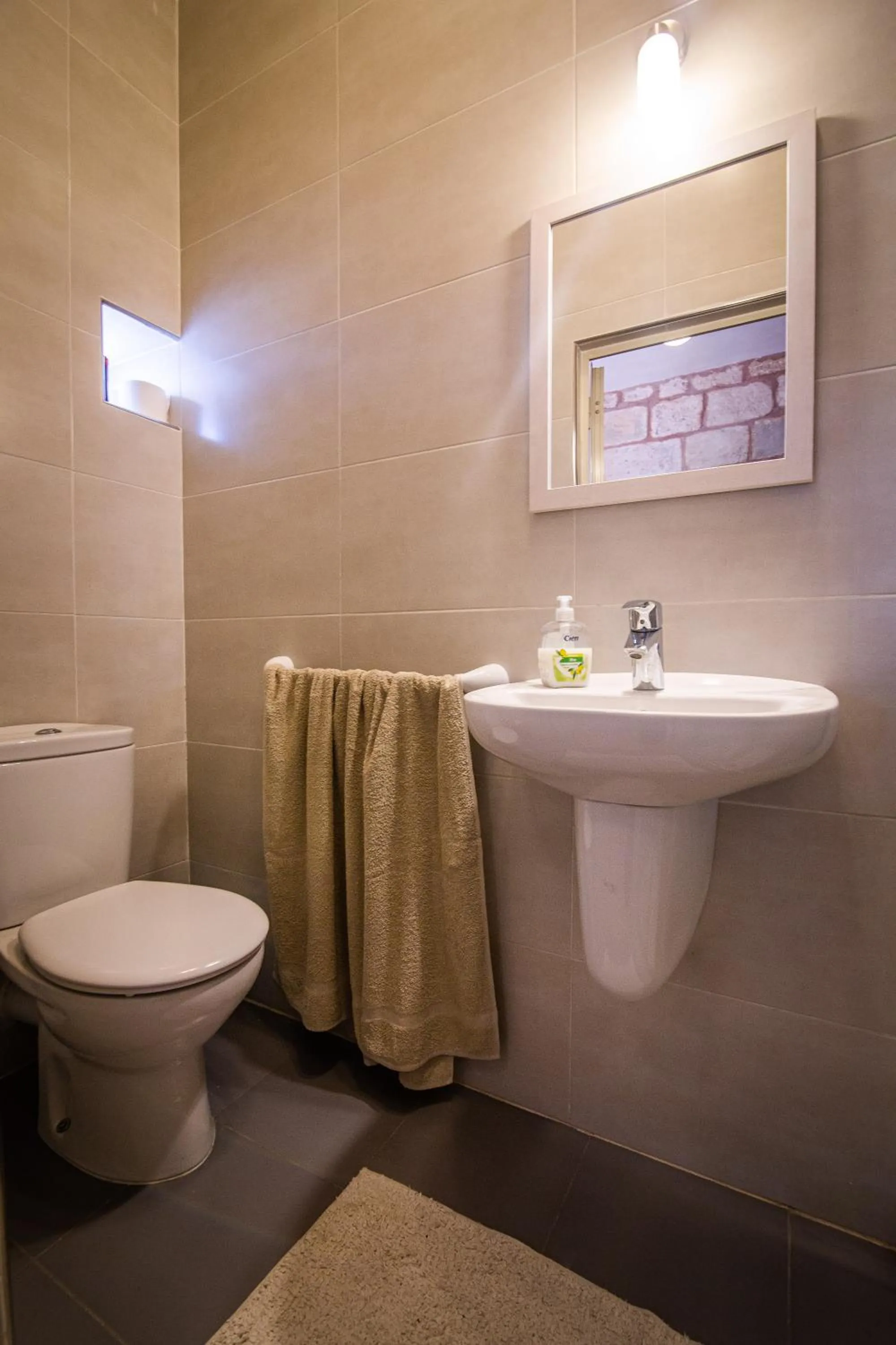 Bathroom in Ta' Bertu Host Family Bed & Breakfast