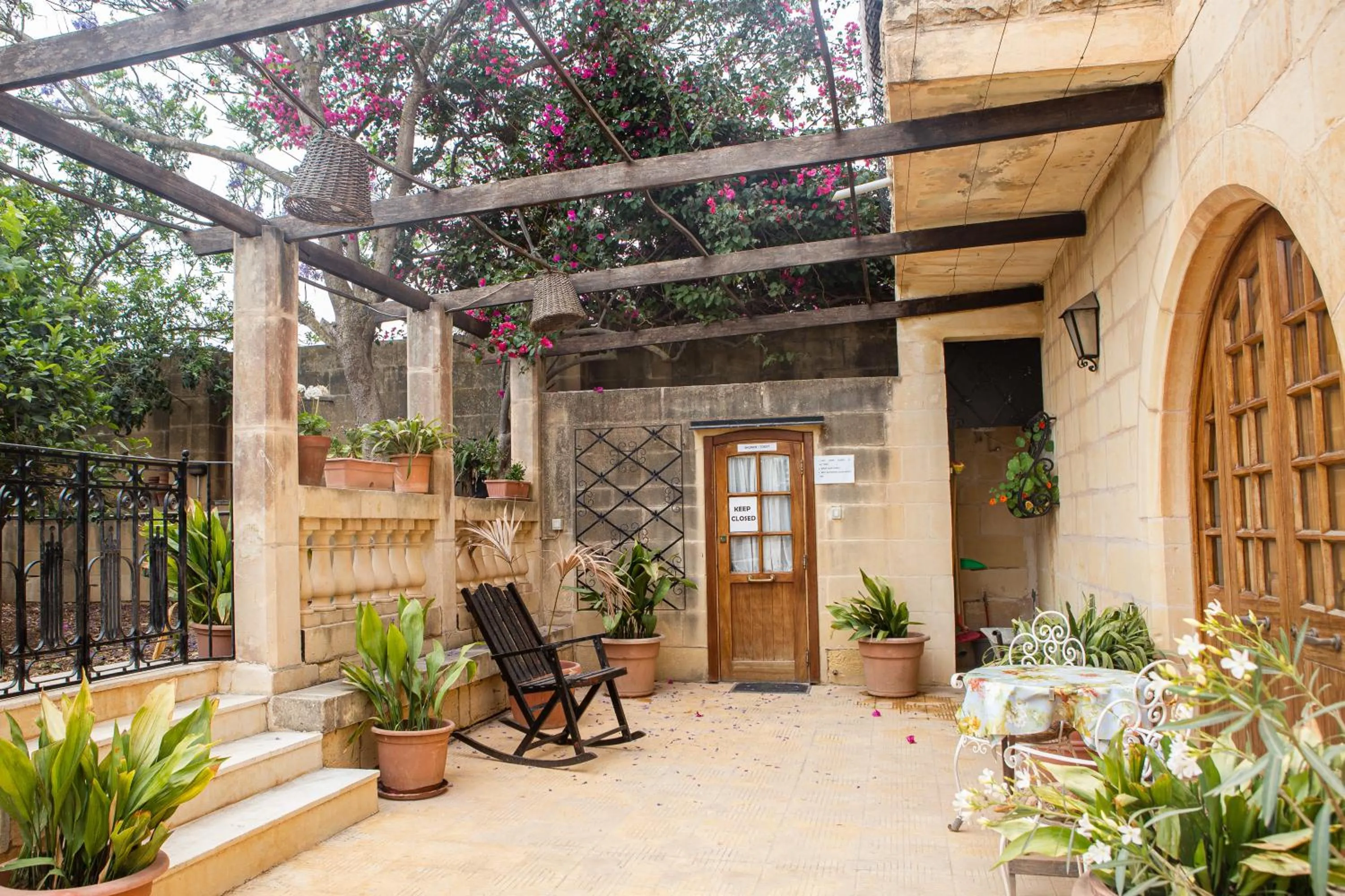 Garden in Ta' Bertu Host Family Bed & Breakfast
