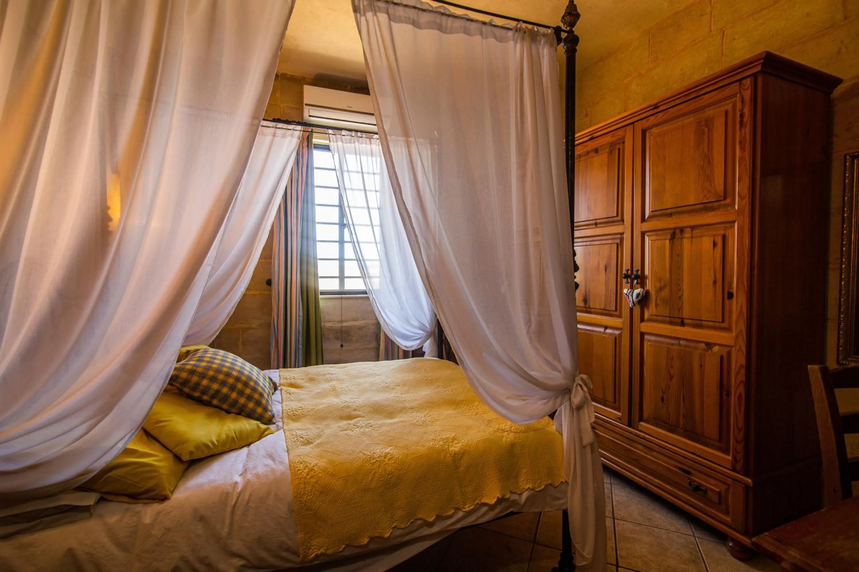 Bedroom, Bed in Ta' Bertu Host Family Bed & Breakfast