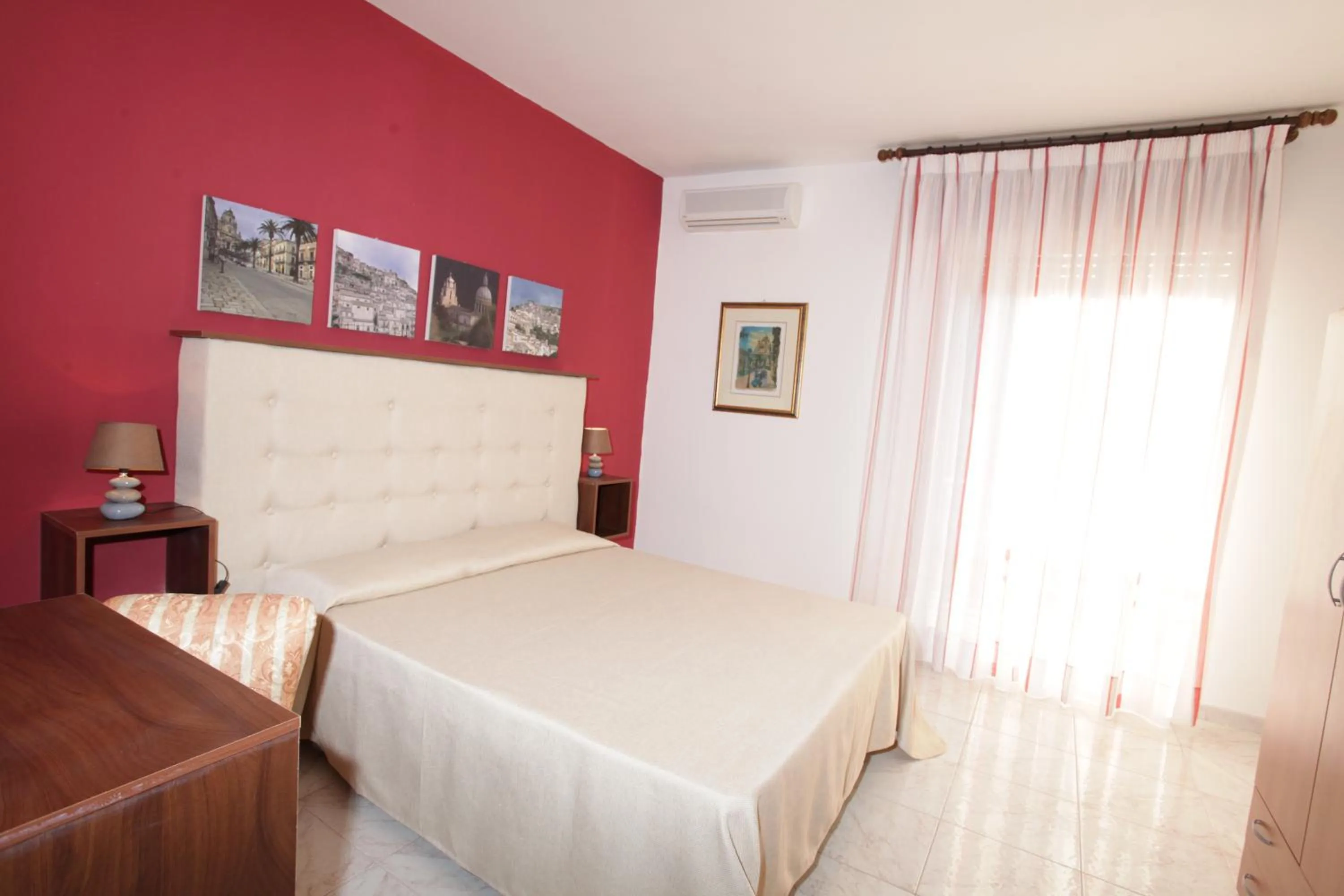 Bedroom, Bed in Case Francesco