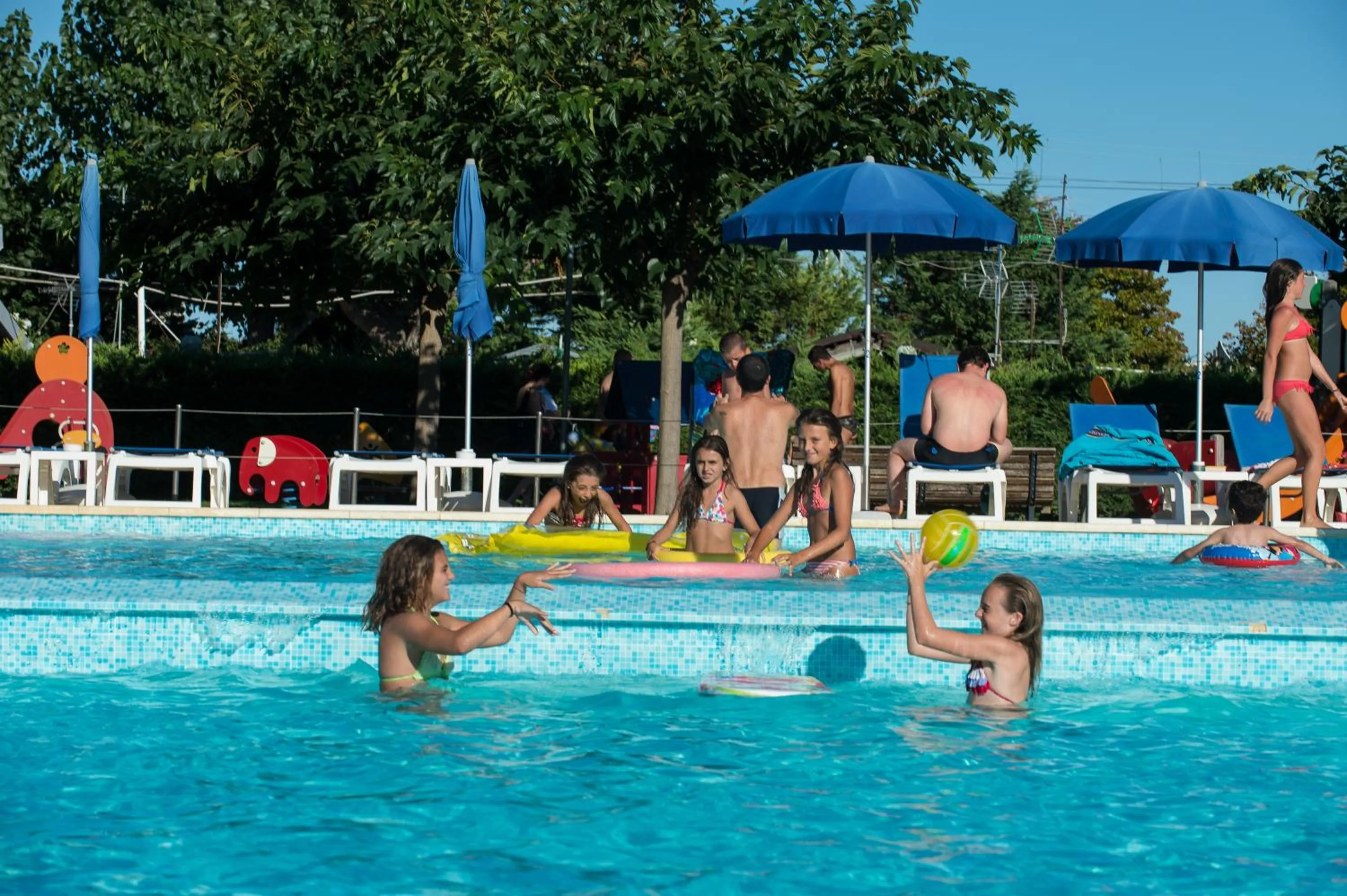 People in Residence Borgomare