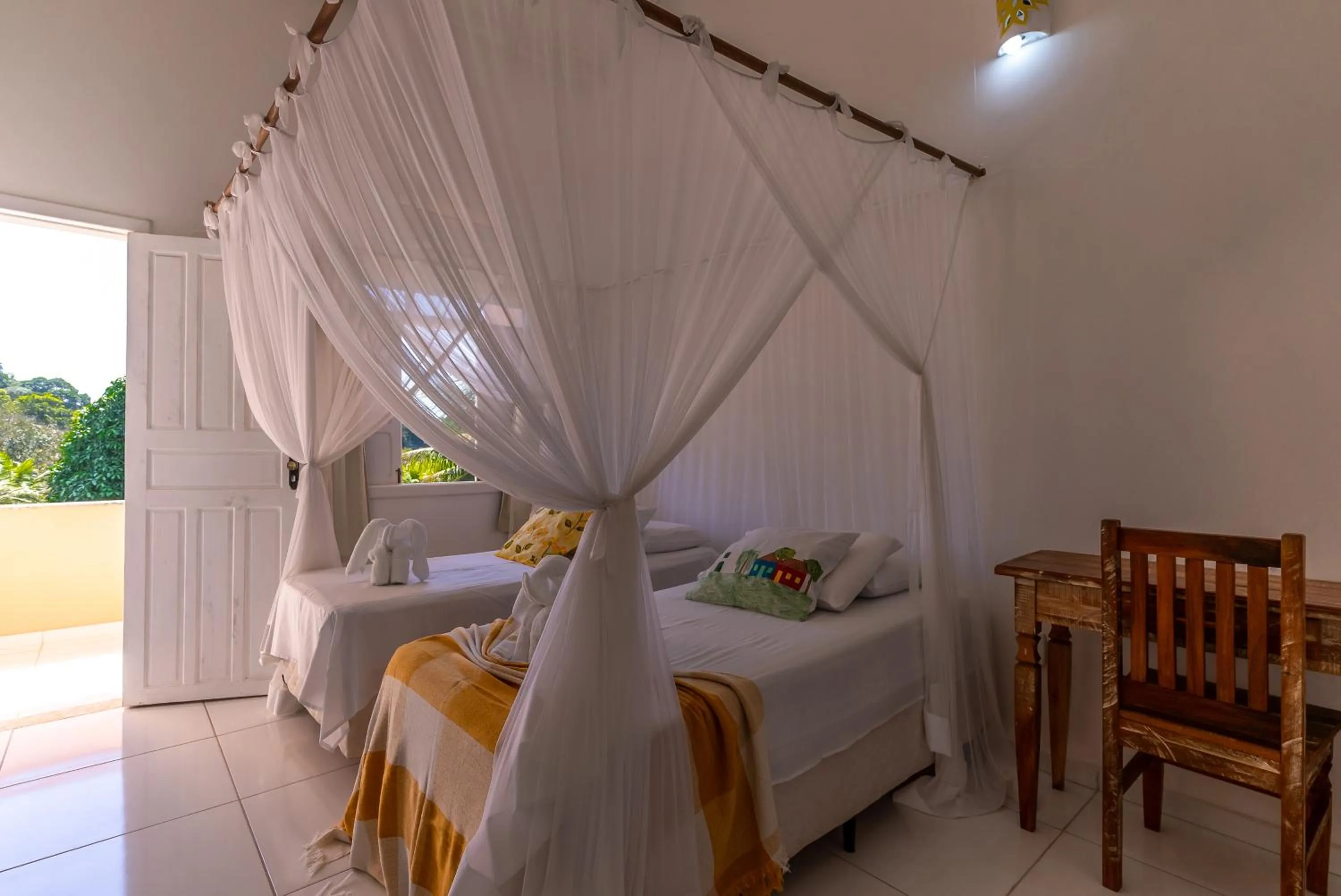 Photo of the whole room, Bed in Pousada Recanto Trancoso
