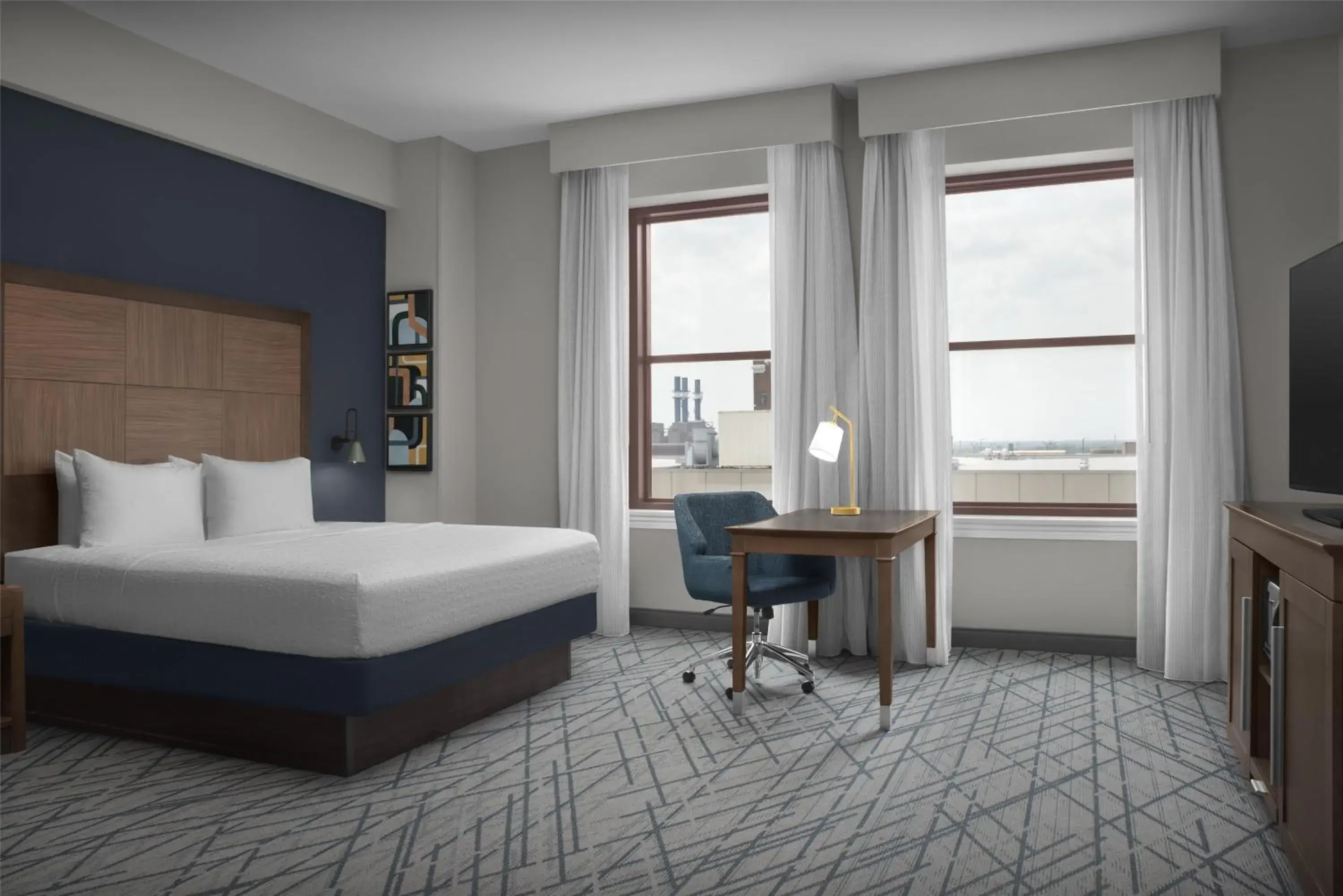 King Room with King Bed - Non-Smoking in Hampton Inn Indianapolis Downtown Across from Circle Centre King Room with King Bed - Non-Smoking in Hampton Inn Indianapolis Downtown Across from Circle Centre