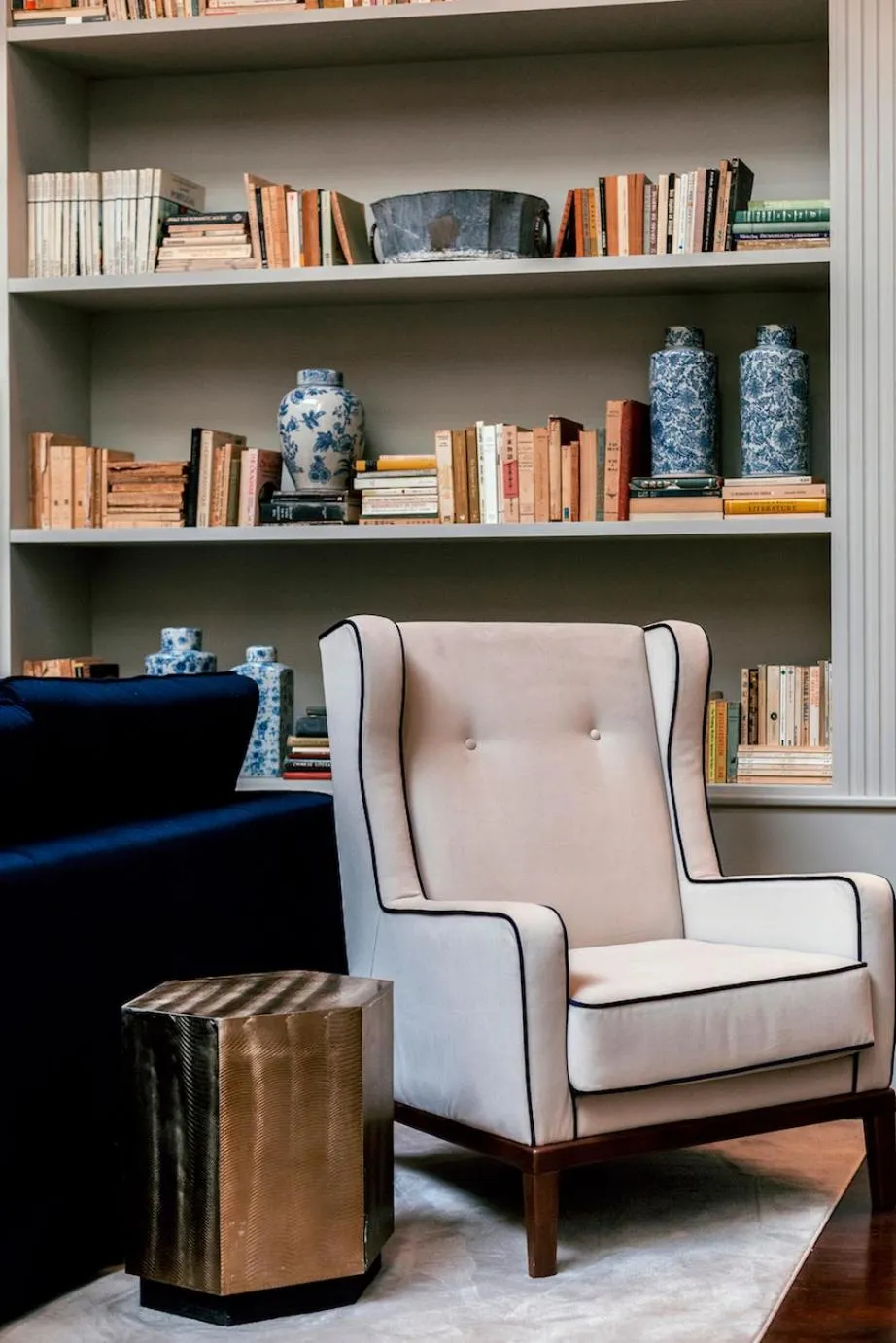 Library in Torel 1884 Suites & Apartments