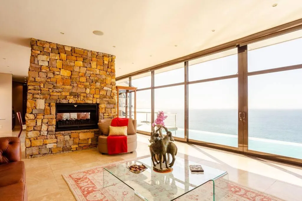 Property building in Aqua Terra Boutique Guesthouse - Simon's Town, Cape Town