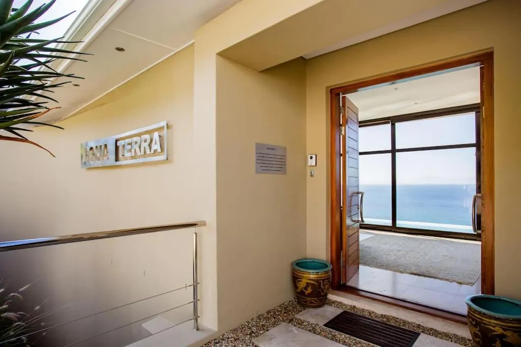 Property building in Aqua Terra Boutique Guesthouse - Simon's Town, Cape Town